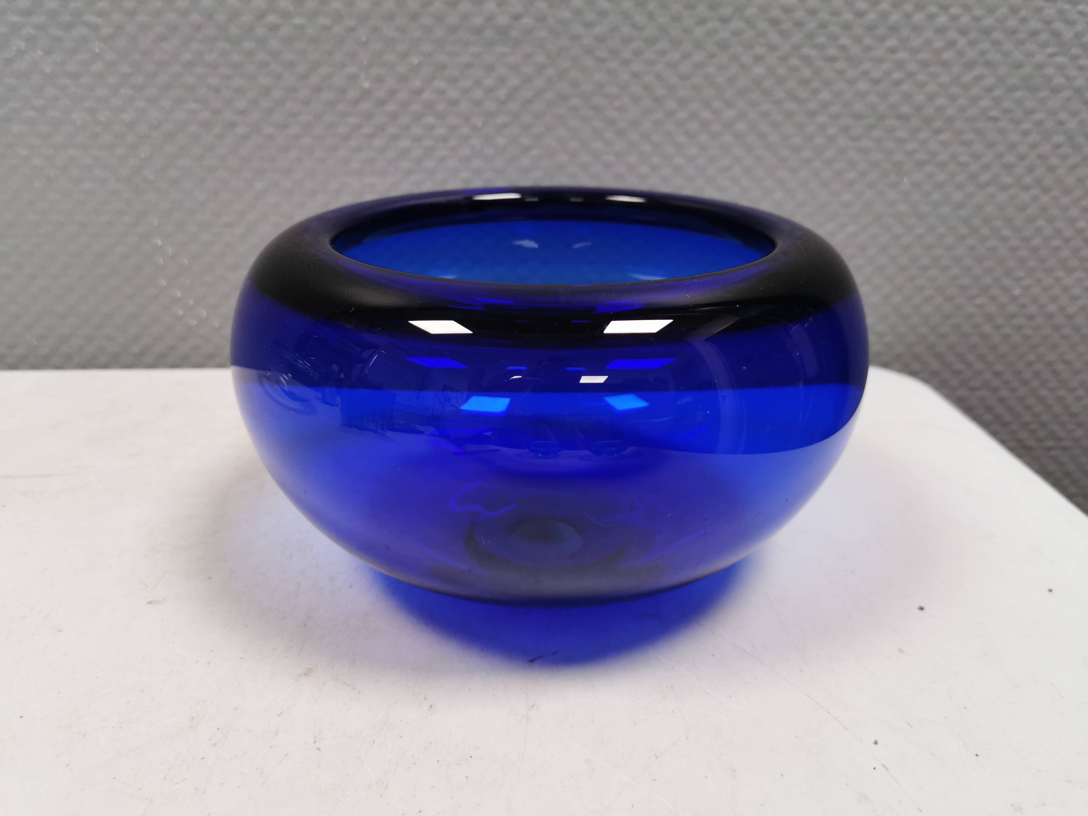 Blue PROVENCE bowl designed by Per Lütken for Holmegaard Glassworks 1955 Denmark