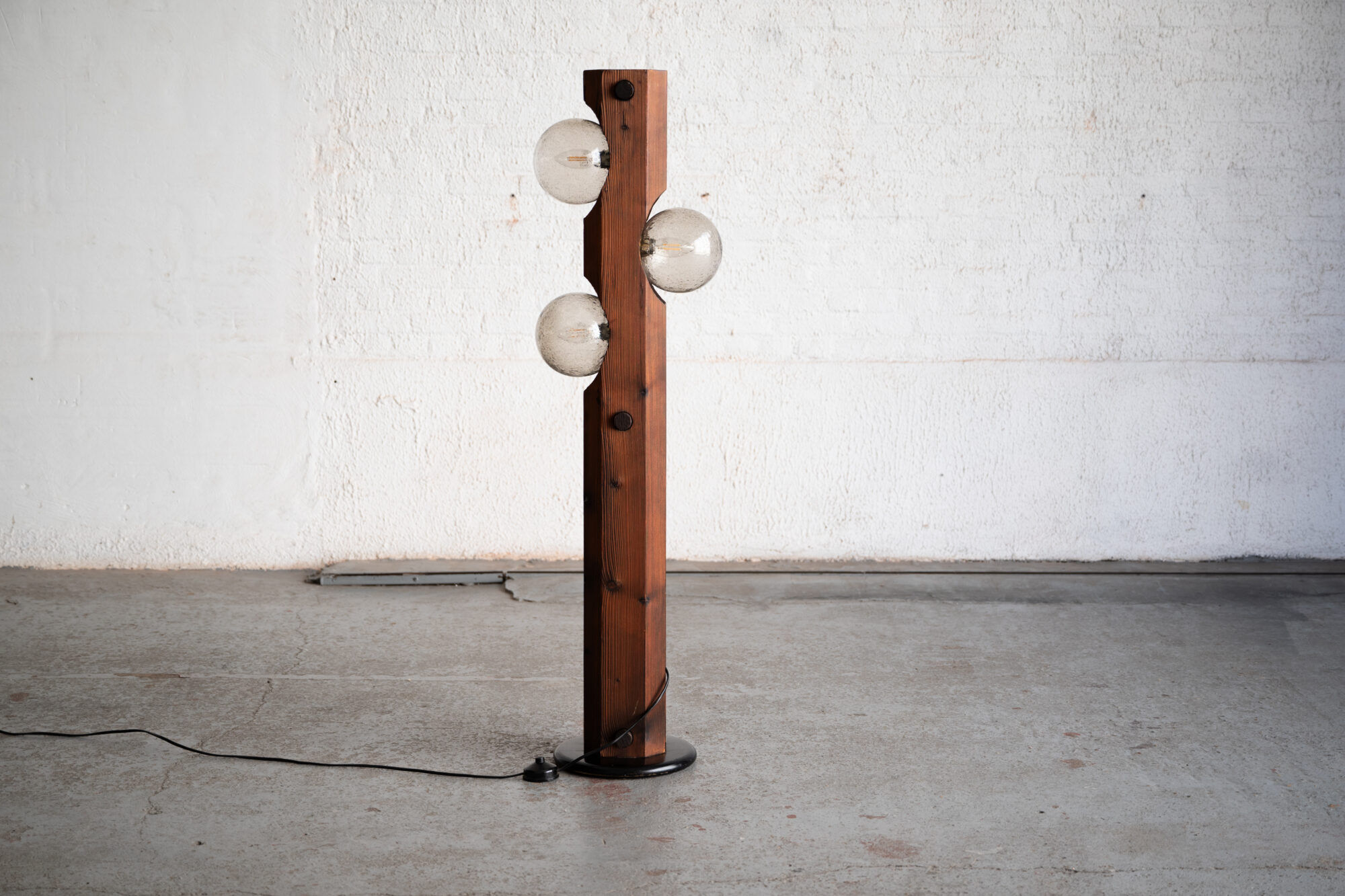 Brutalist floor lamp by Temde Leuchten