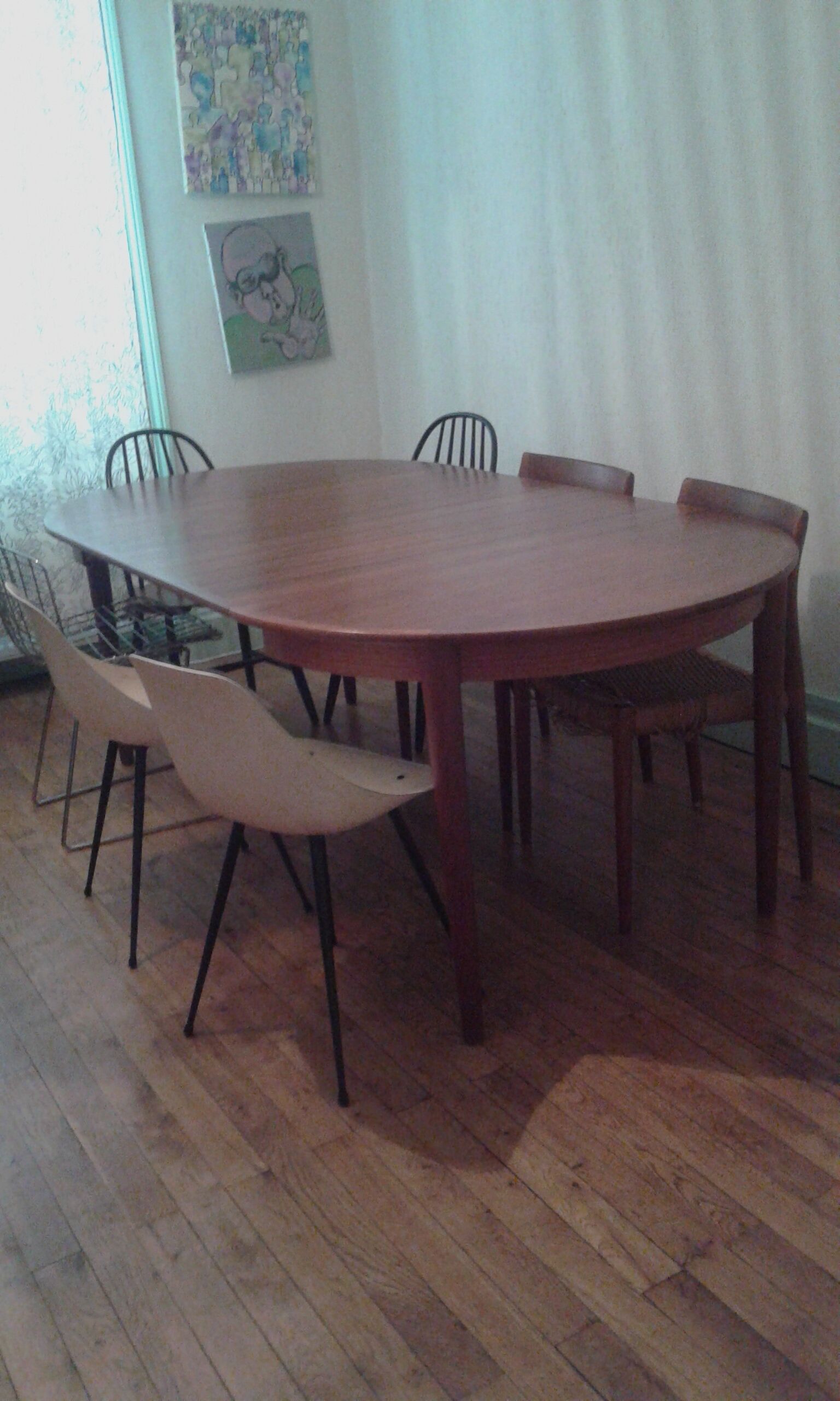 Scandinavian table teak up to 10 people