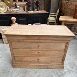 19th century chest of drawers in solid oak