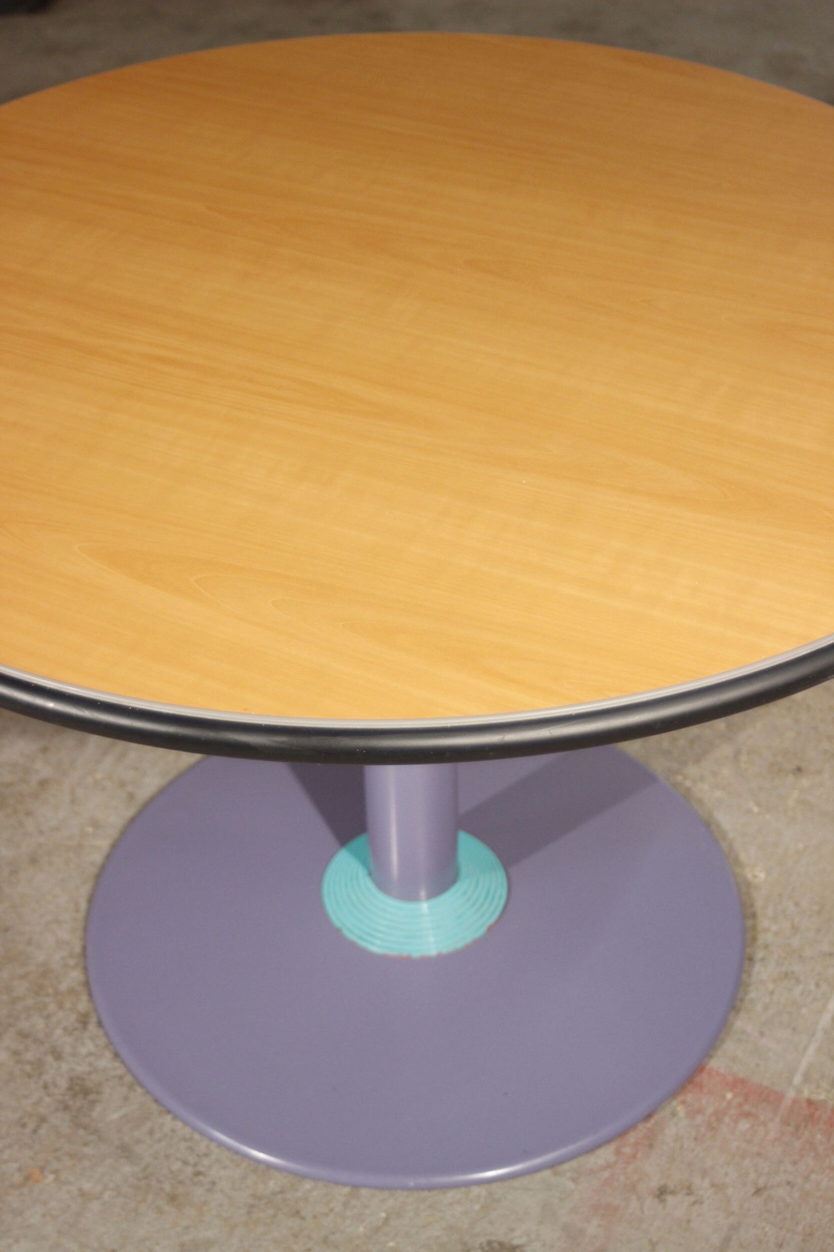 Memphis Style Dining Table in Steel and Melamine, 1980s