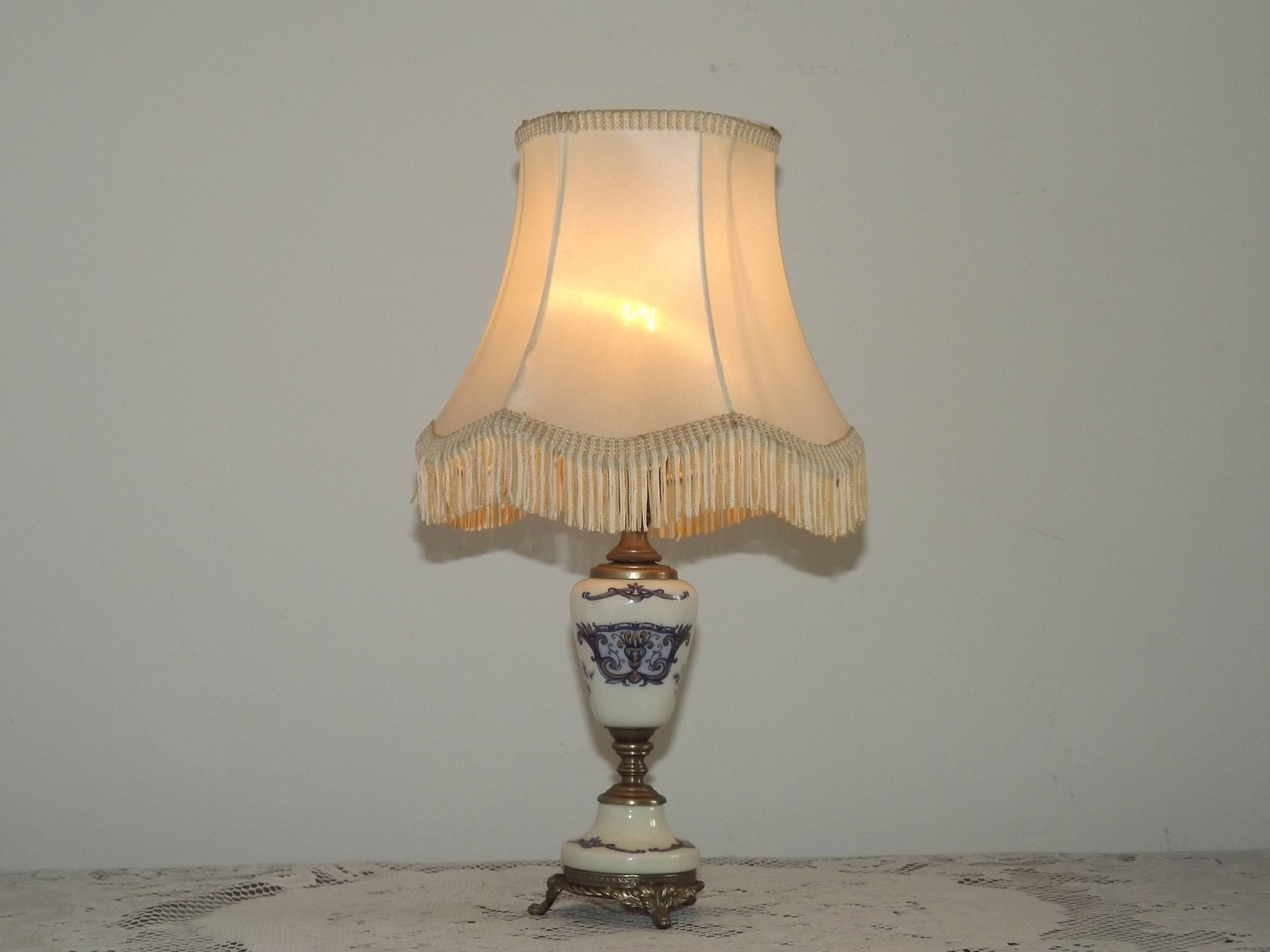 French Vintage Decorative Silver Metal and Porcelain Shaded Table Lamp