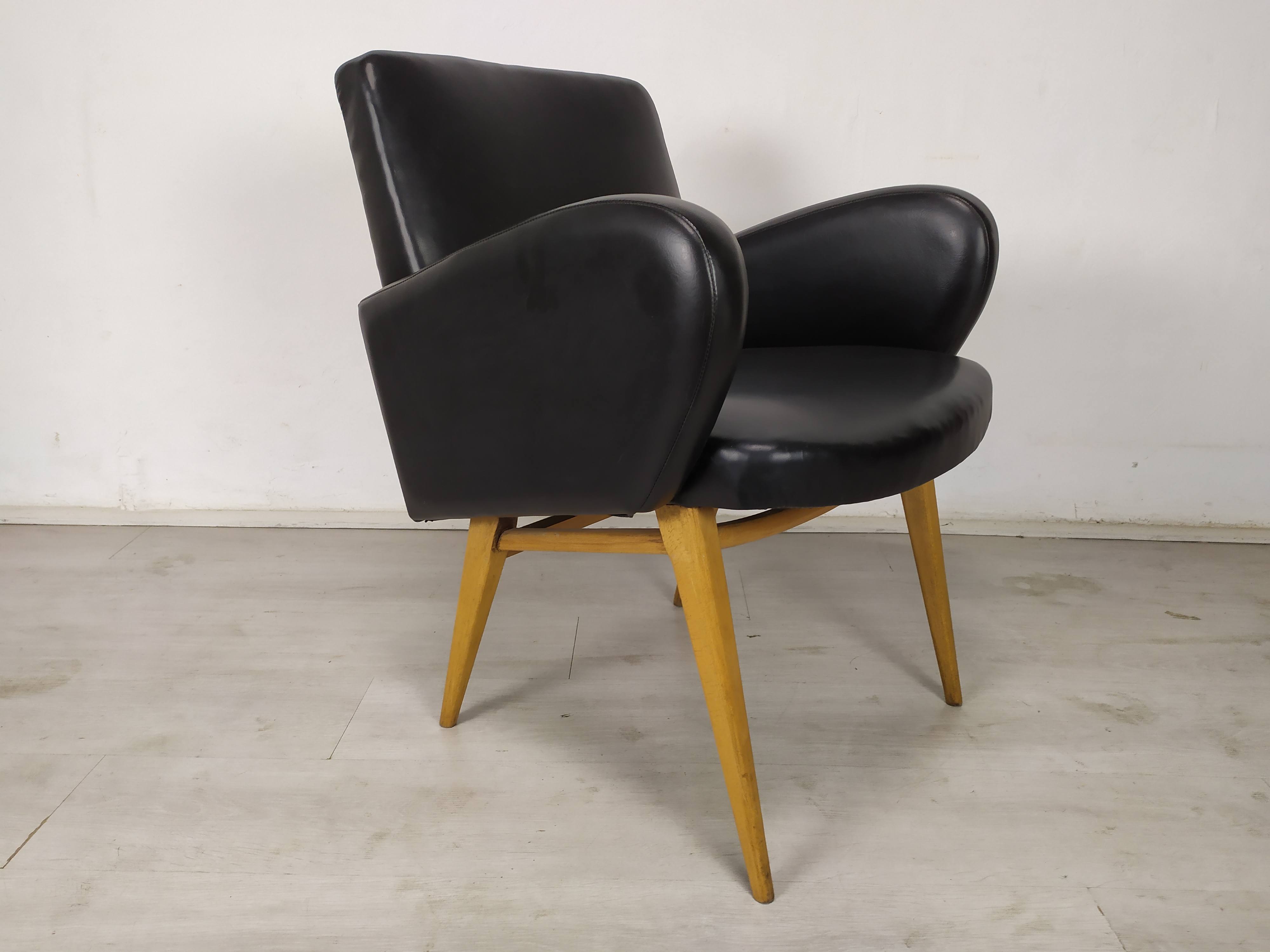 Vintage armchair skaï black