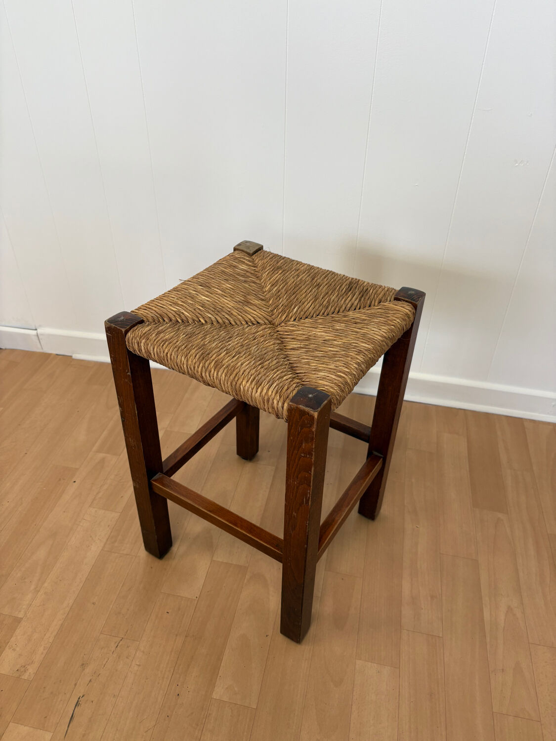 Country stool