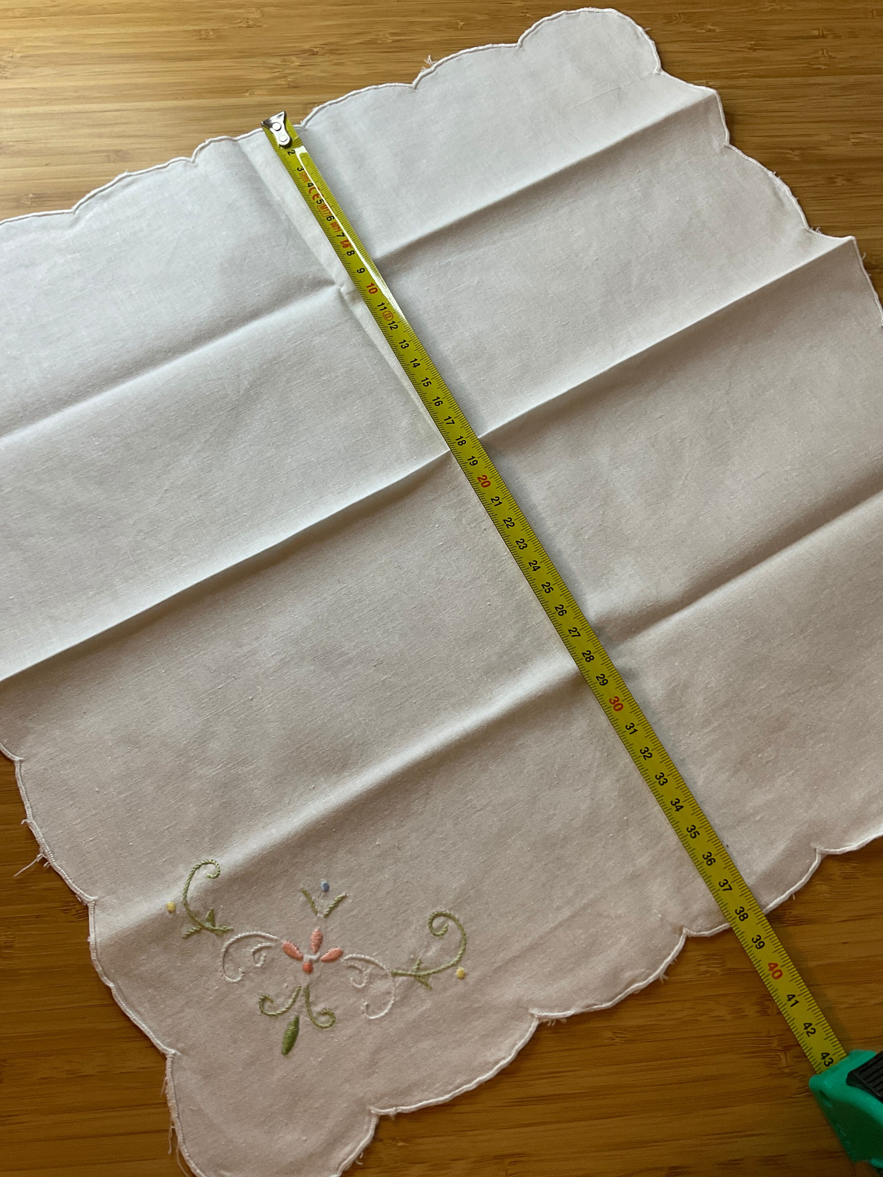 Five cotton napkins and hand embroidery