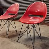 Pair of red chairs by Miroslav Navràtil for Vertex 1959