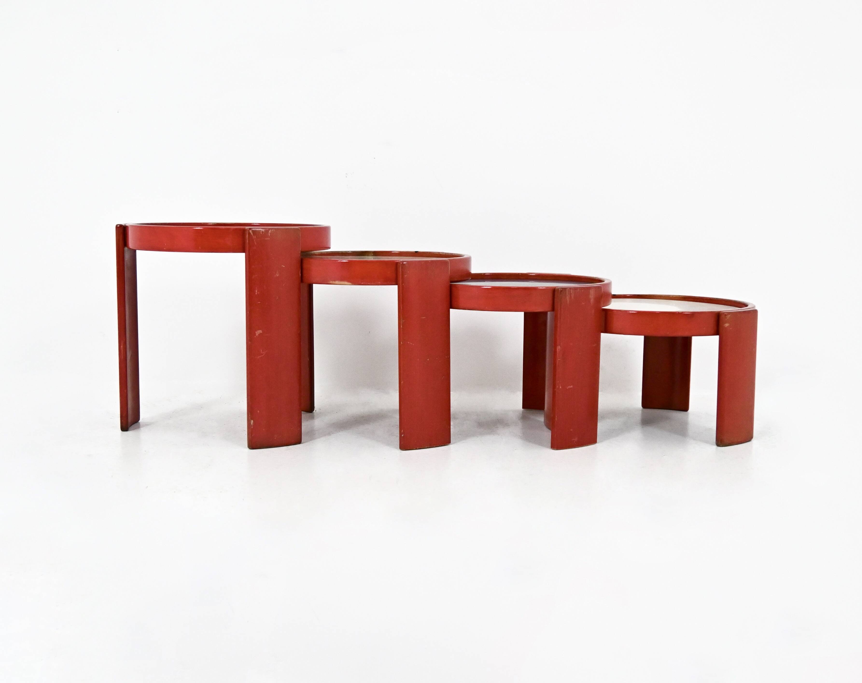 Nest tables model 780 by Gianfranco Frattini for Cassina, 1960s.