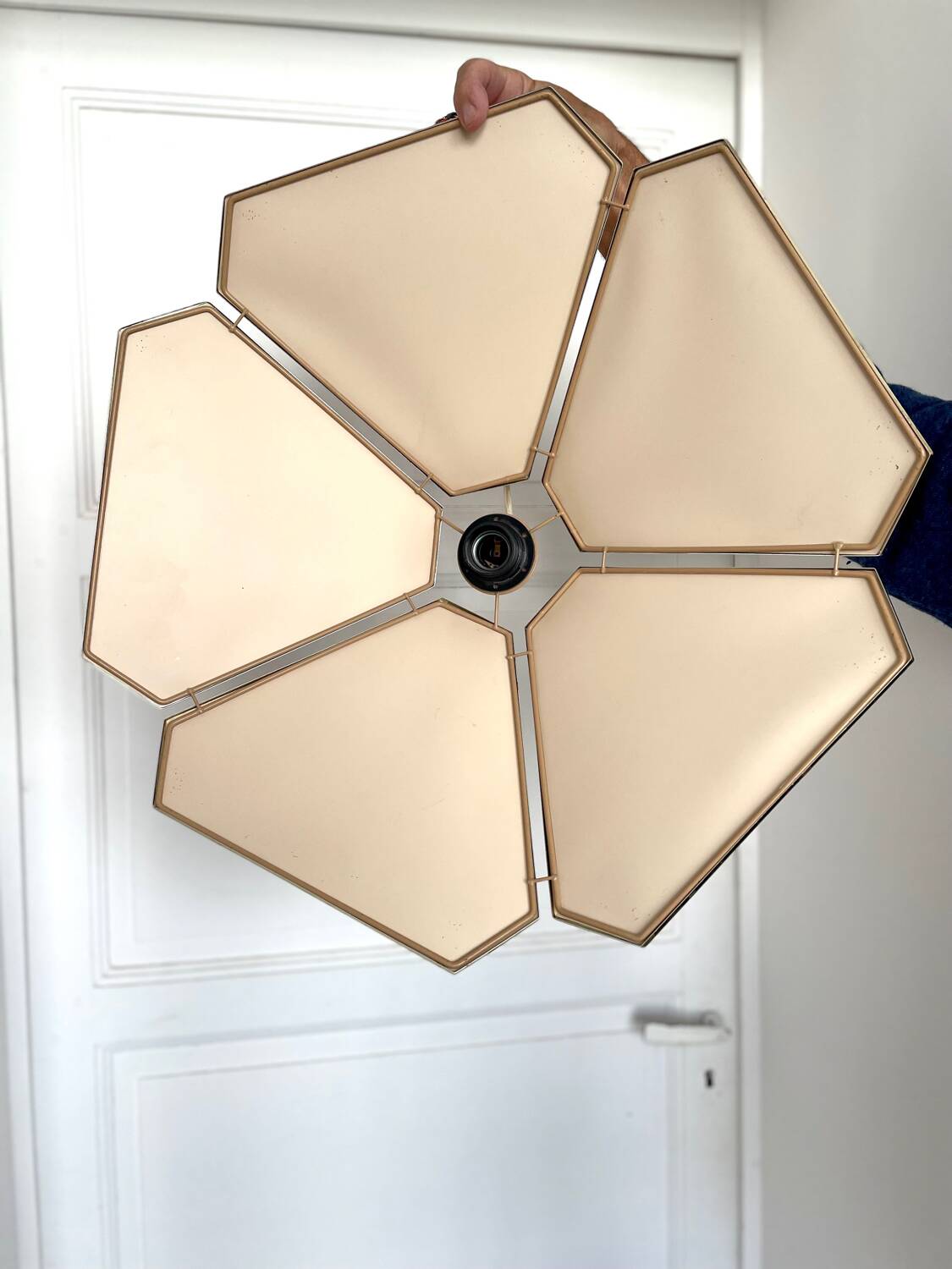 Vintage pendant light wood veneer geometric flower shape