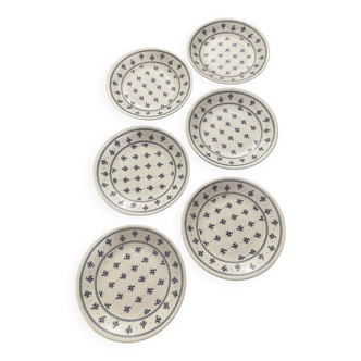 6 assiettes plates de Gien petites fleurs bleues