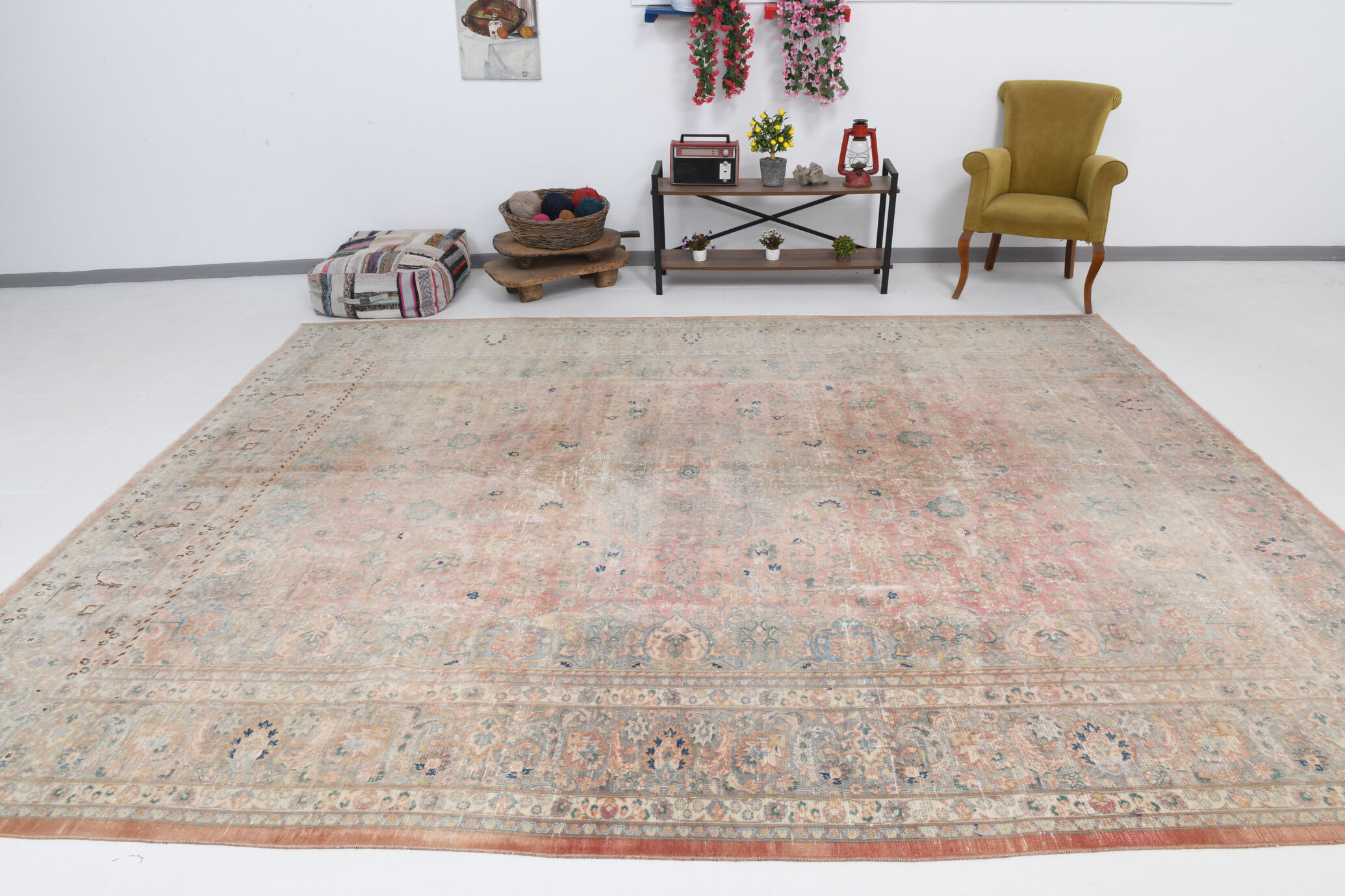 Classic persian rug, 301x385cm