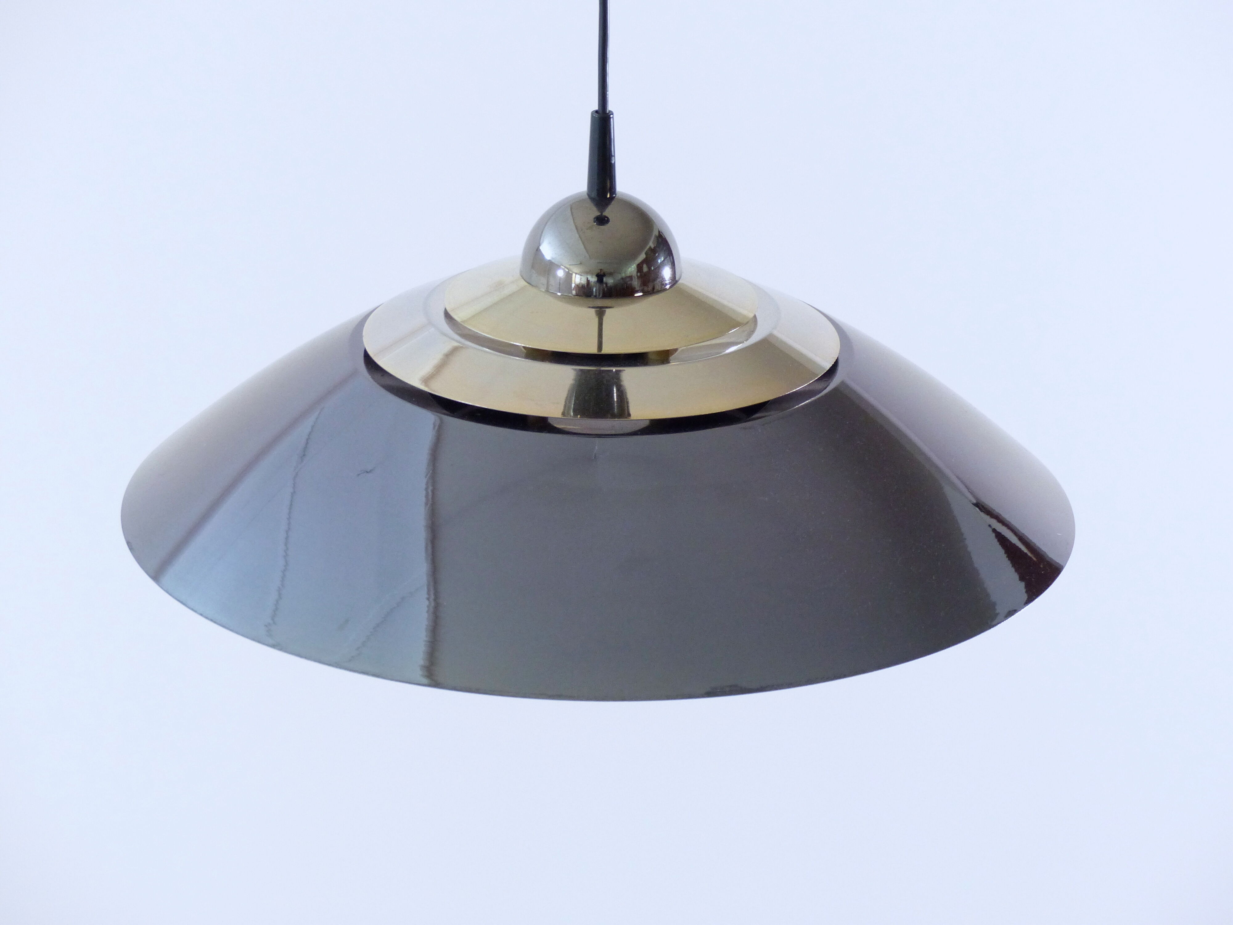 Metal hanging lamp by Massive