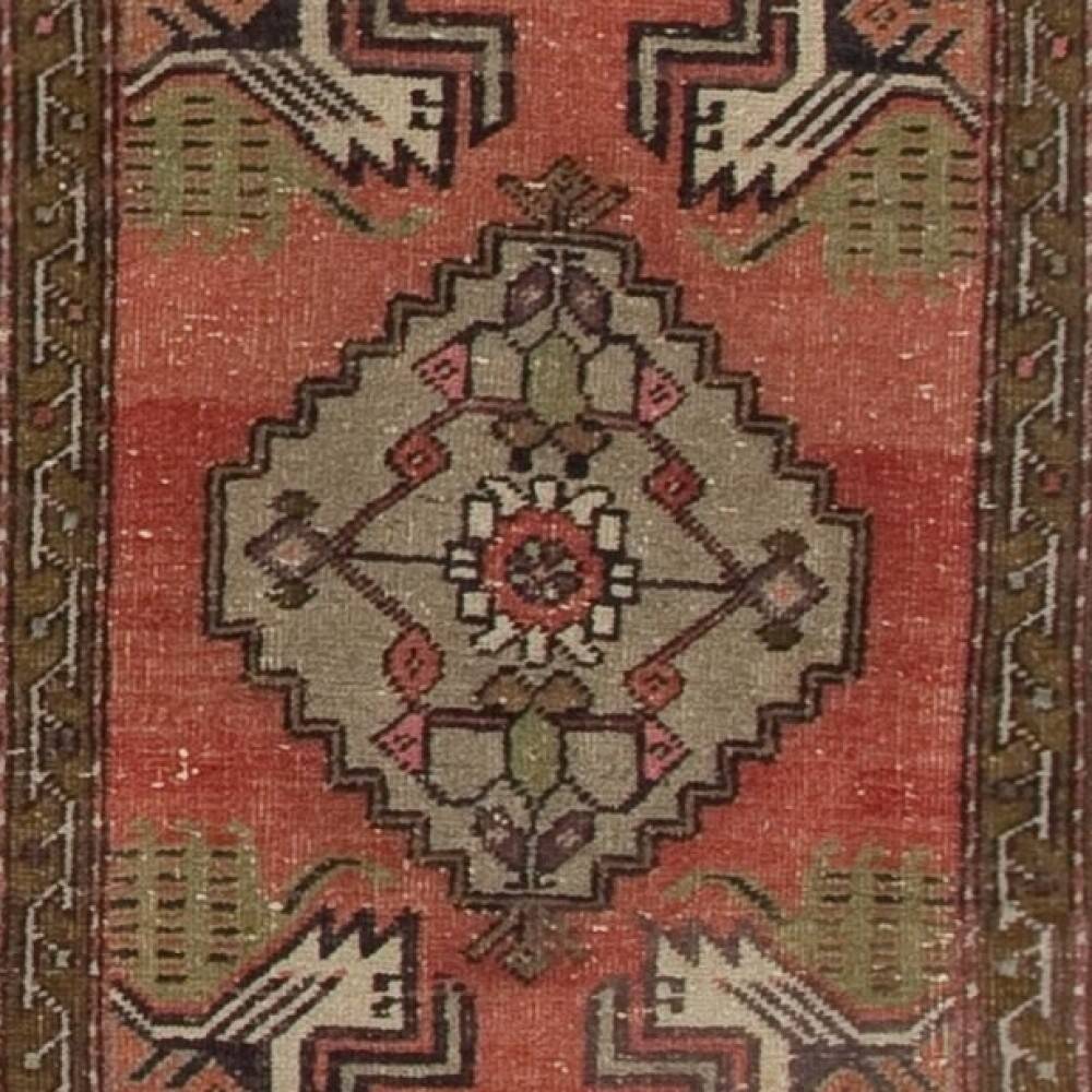Vintage Small Rug. Handmade Door Mat. Turkish Seat Cover. Entryway Mat. Kitchen Rug