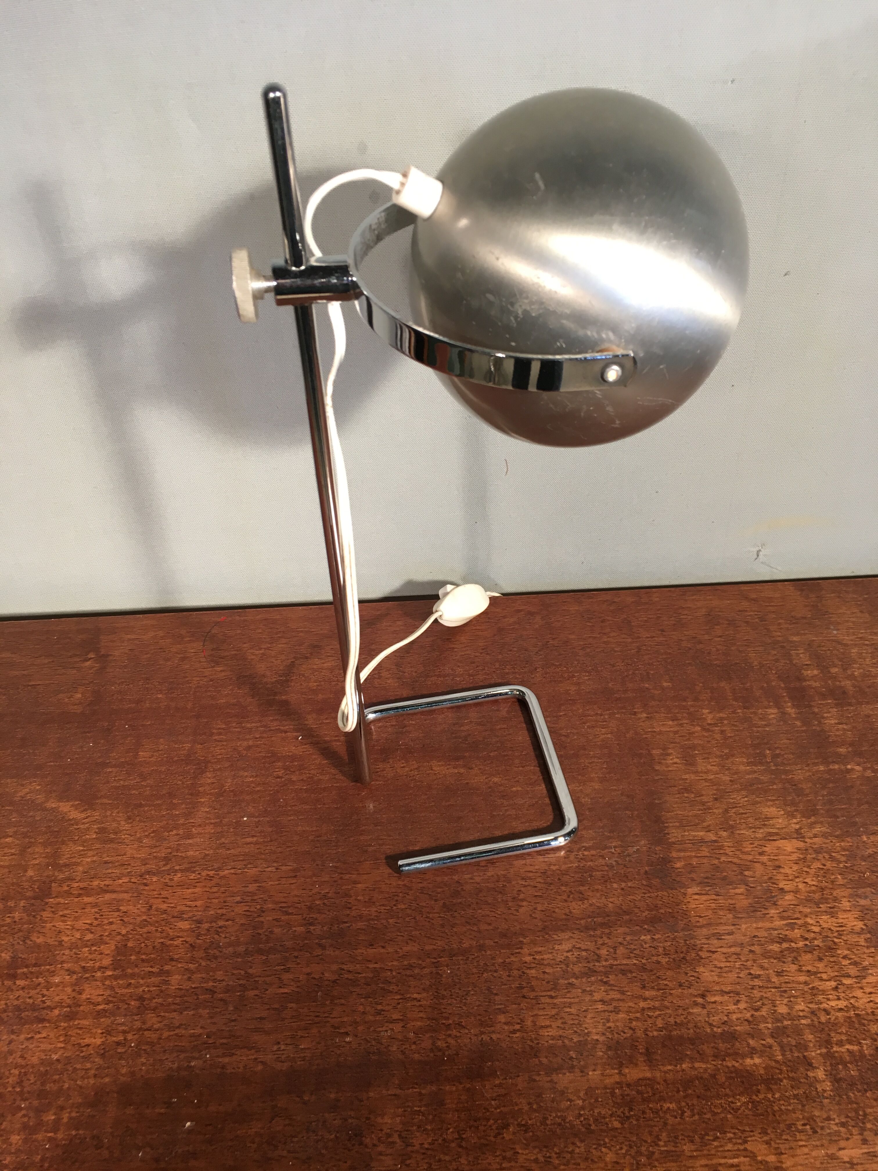 Lampe "eye-ball" 1960's