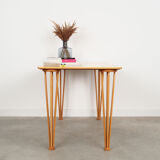 Ash table, design of the 70s