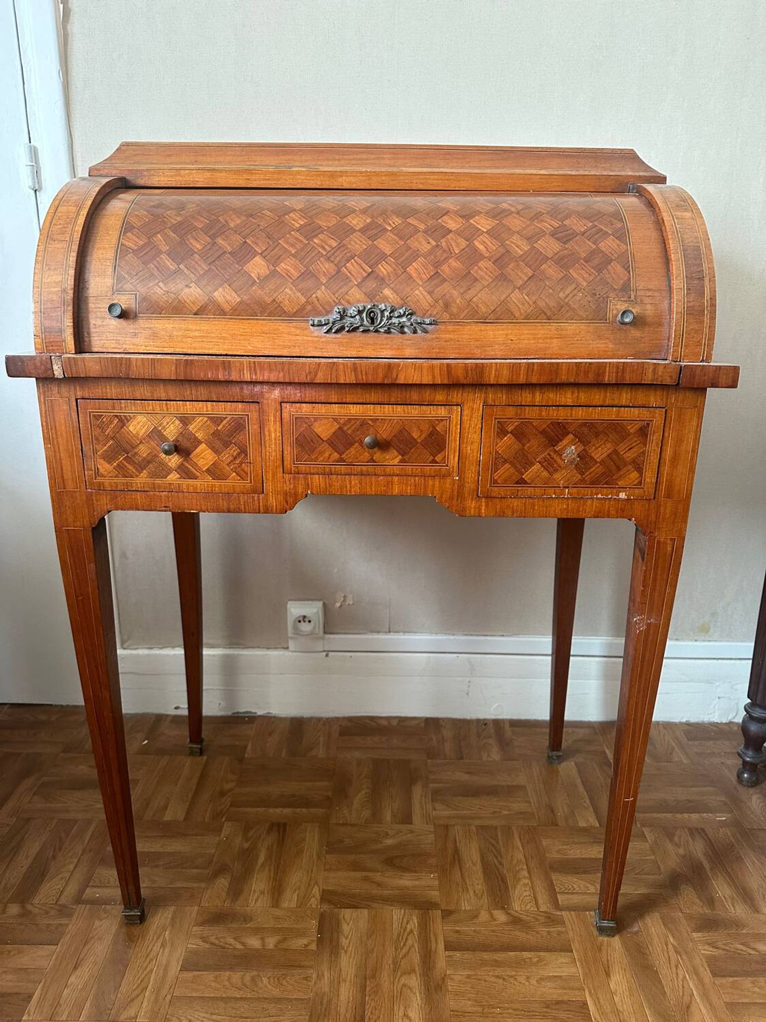 Cylindrical desk in cubic marquetry Louis XVI style late 19th, early 20th century