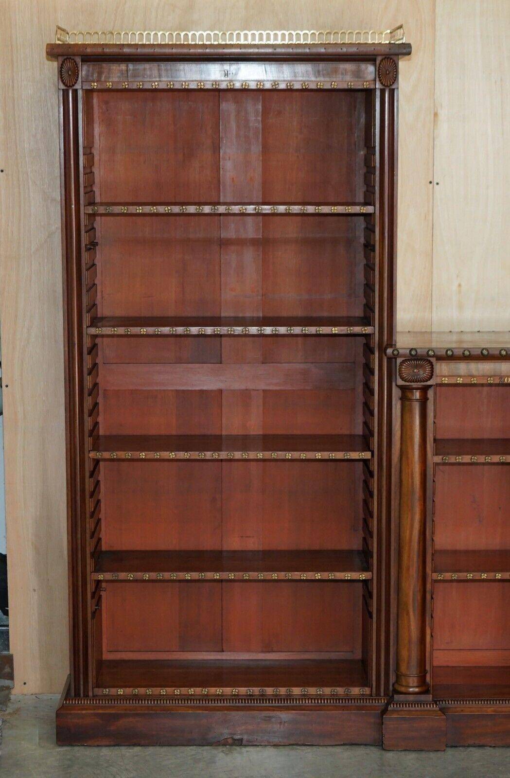 Antique library William IV 1830 3.5 m with brass gallery
