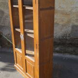 Glass library 1900