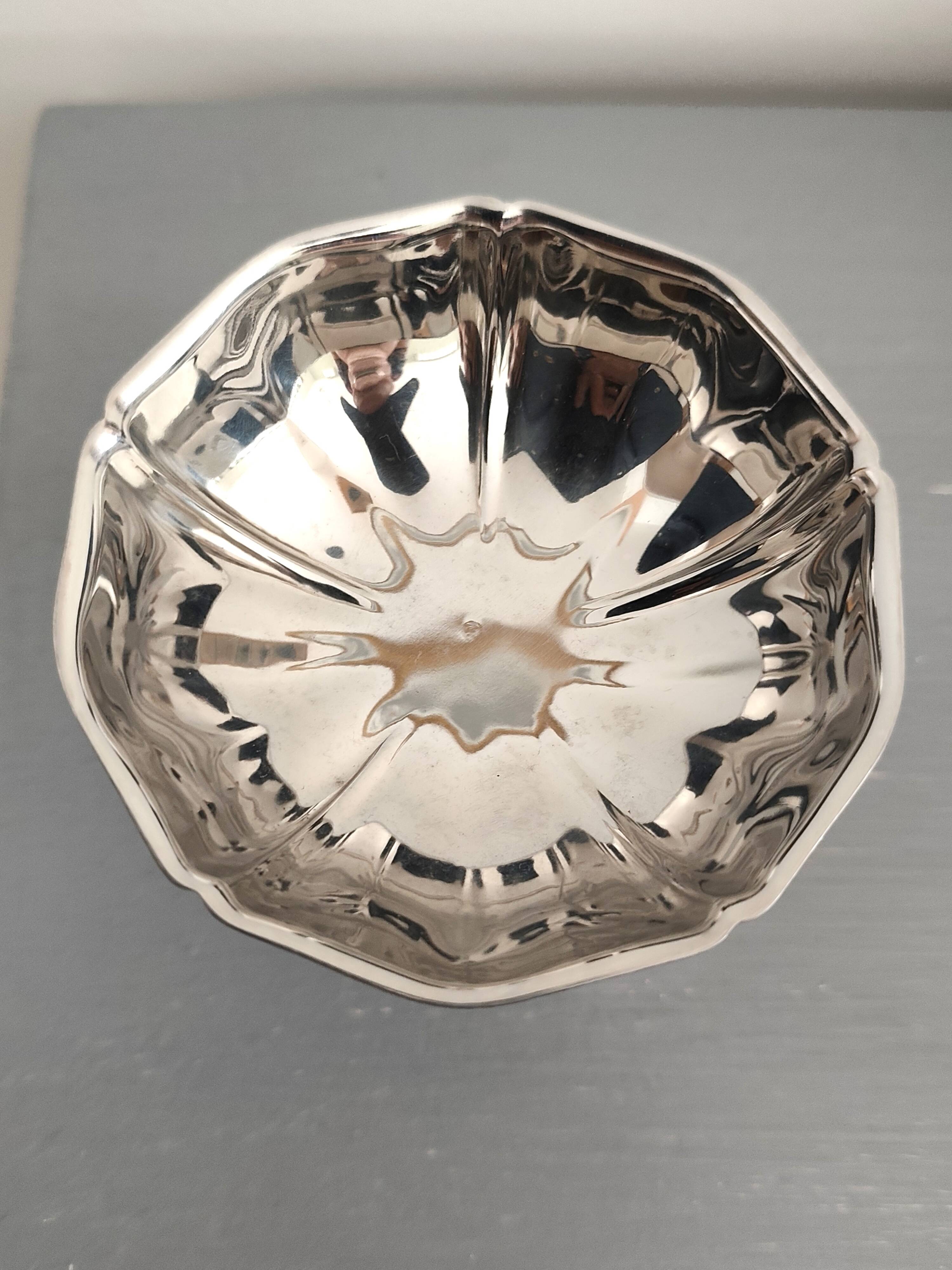Lot de 11 coupes à glace années 60