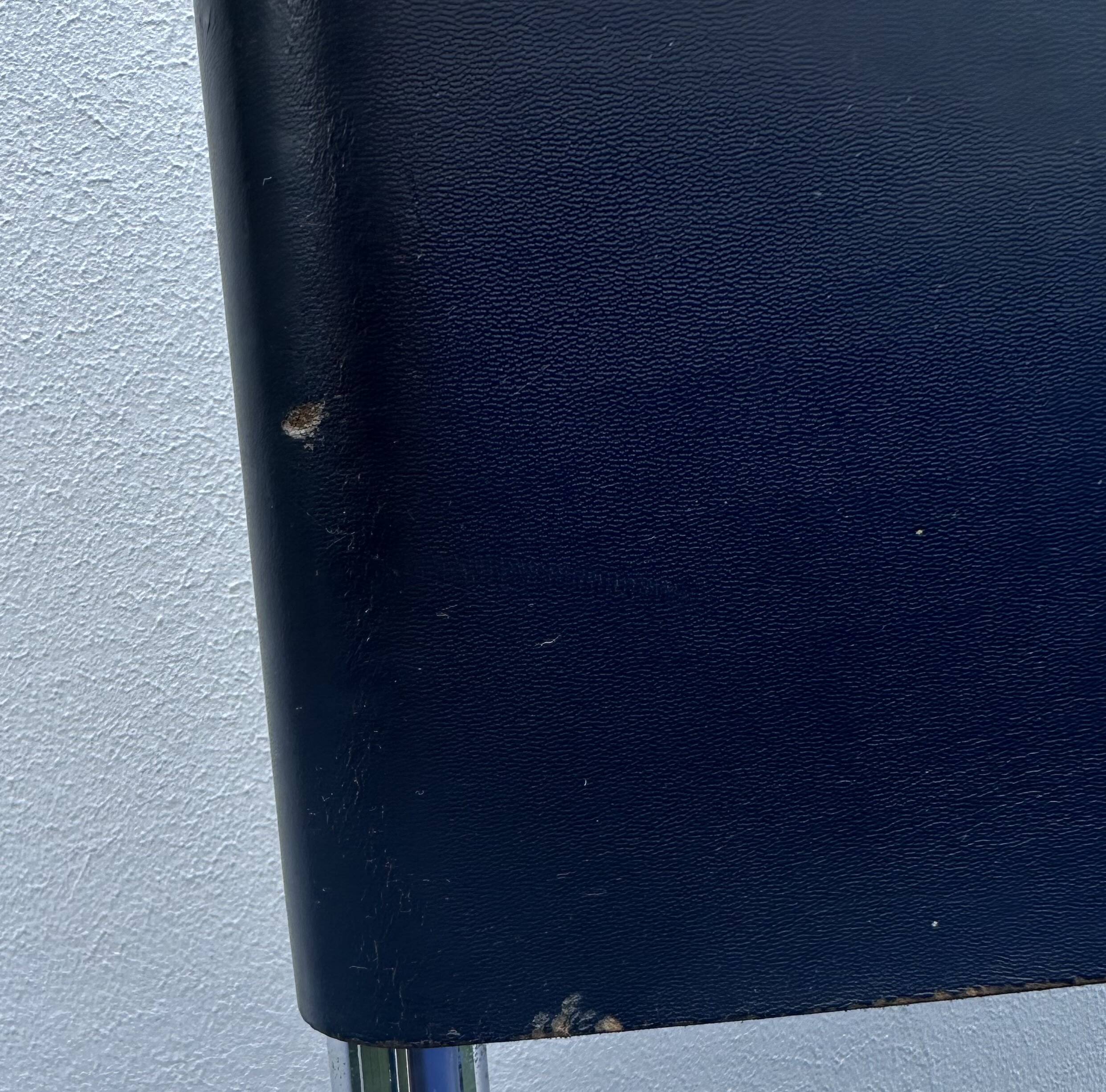 Pair of MR 10 chairs with Mies Van der Rohe laces, Knoll International