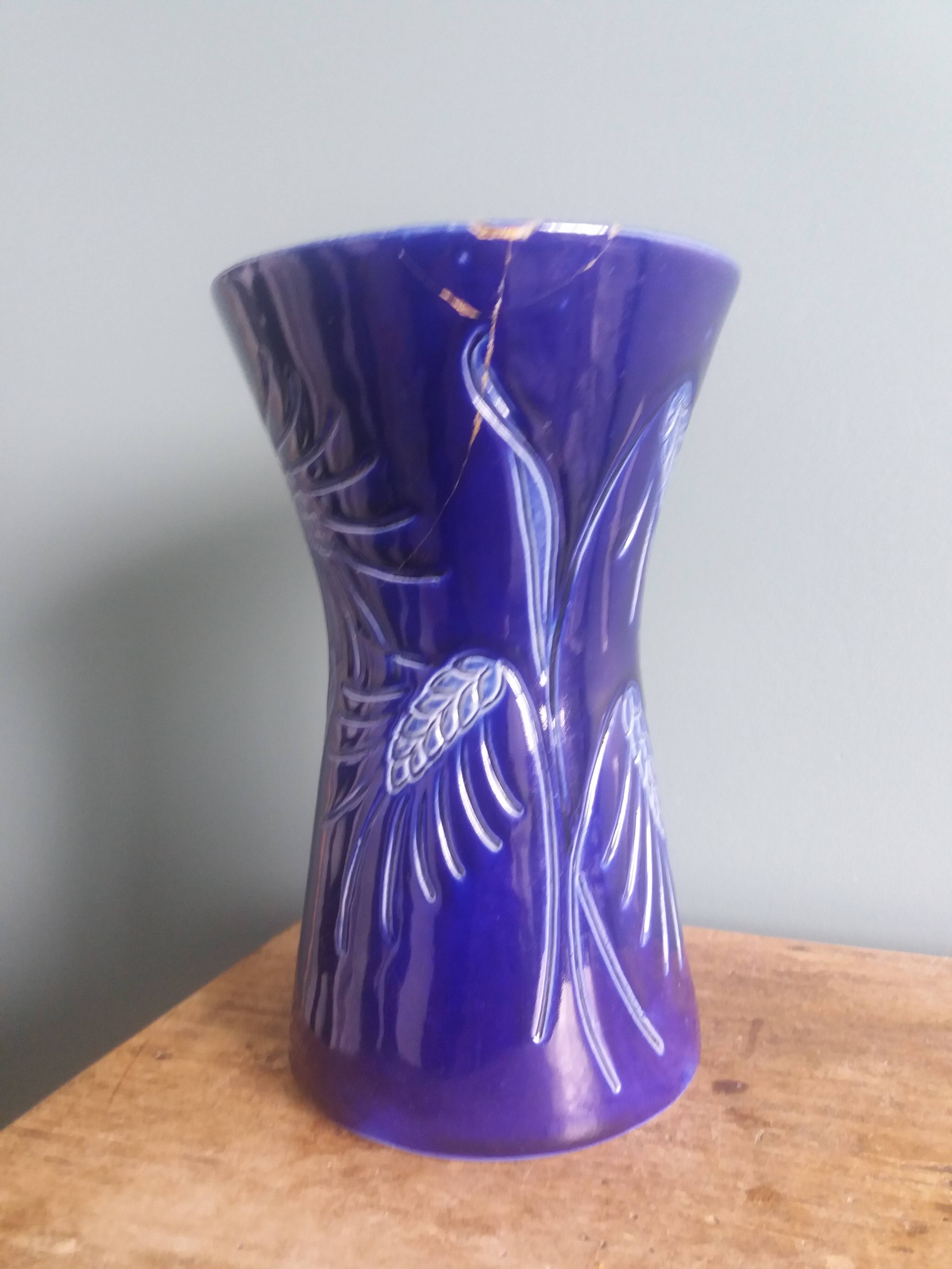 “Diabolo” vase in Alsace Betschdorf sandstone signed Krumeich-Remmy