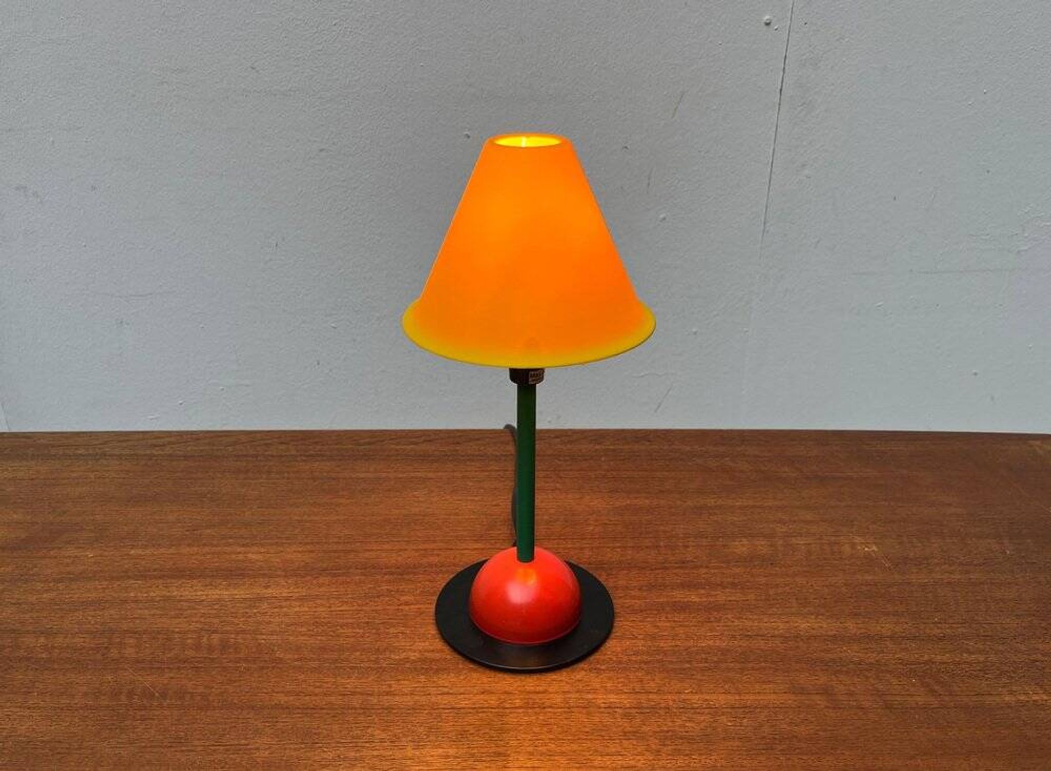 Lampe de table postmoderne d'Ikea, Italie, années 1980