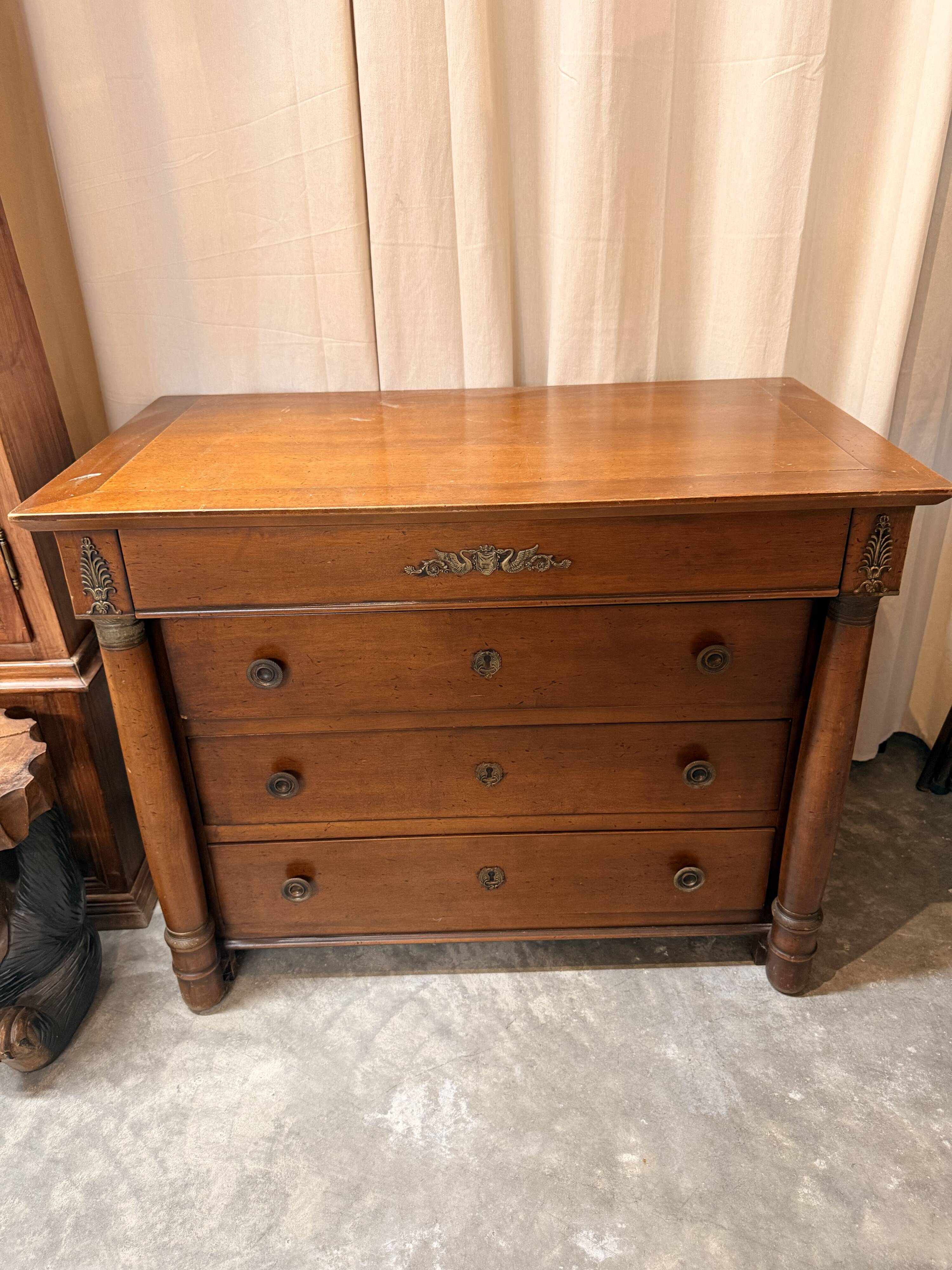 Louis-Philippe chest of drawers in cherry wood – 4 drawers