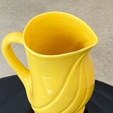 Yellow pitcher