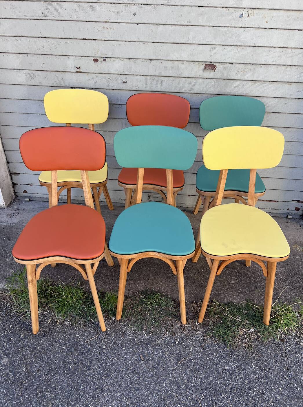 (Lot) 6 Multicoloured Compass Leg Chairs