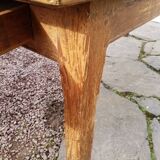 Farm table
