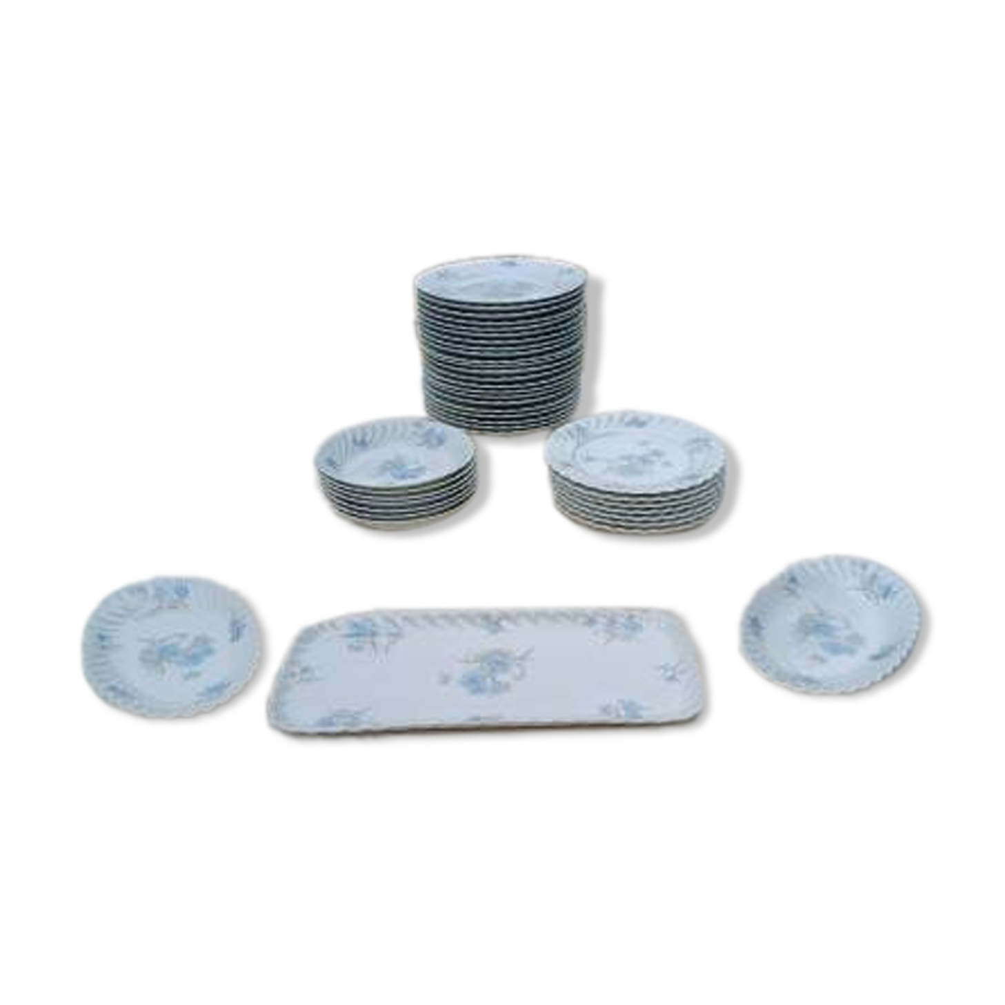 Haviland Limoges porcelain dinnerware set