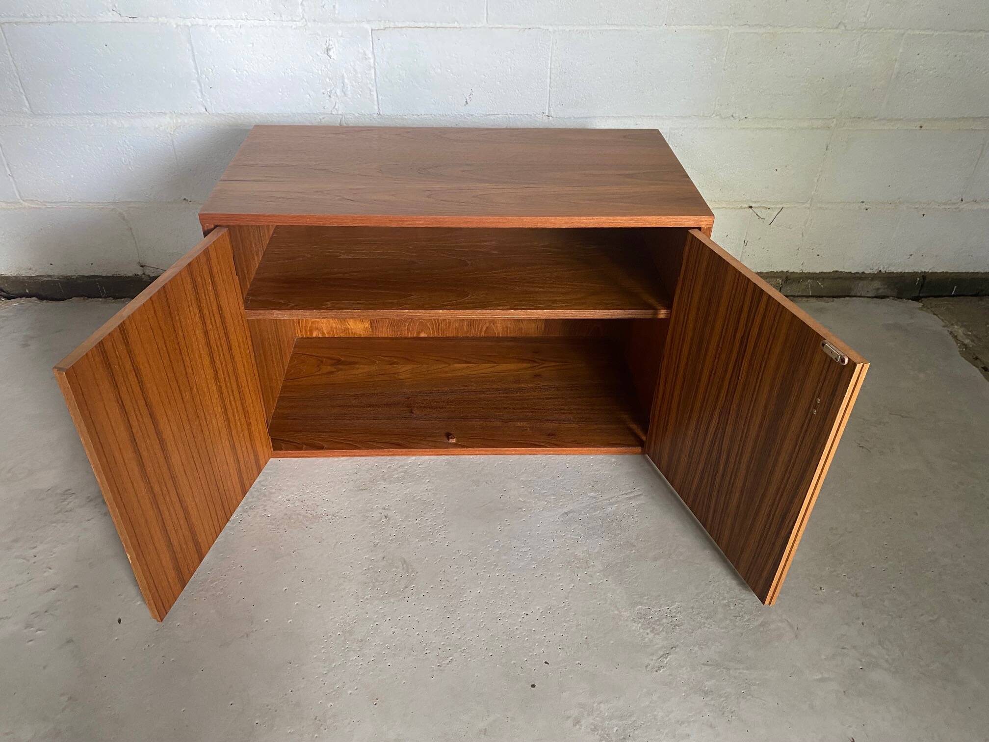Storage unit module A (B) in Scandinavian teak from the 60s