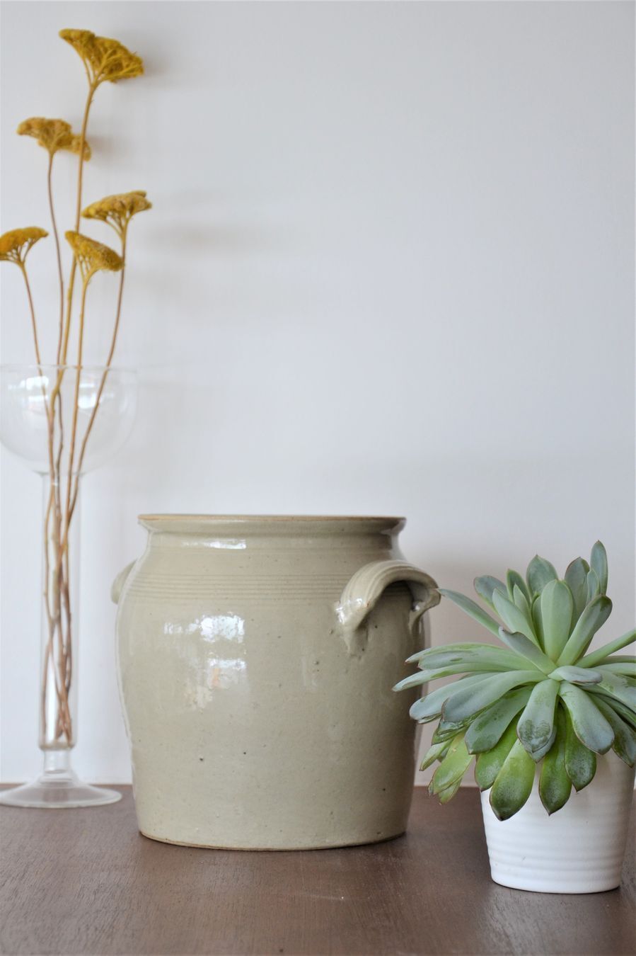 Medium-sized sandstone pot, gray glazed, two ears