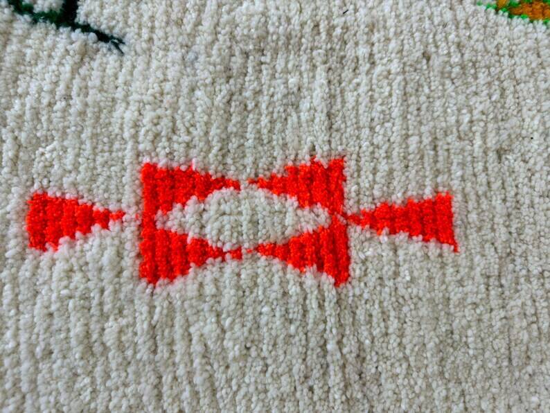 Moroccan Berber rug 250cmx150cm