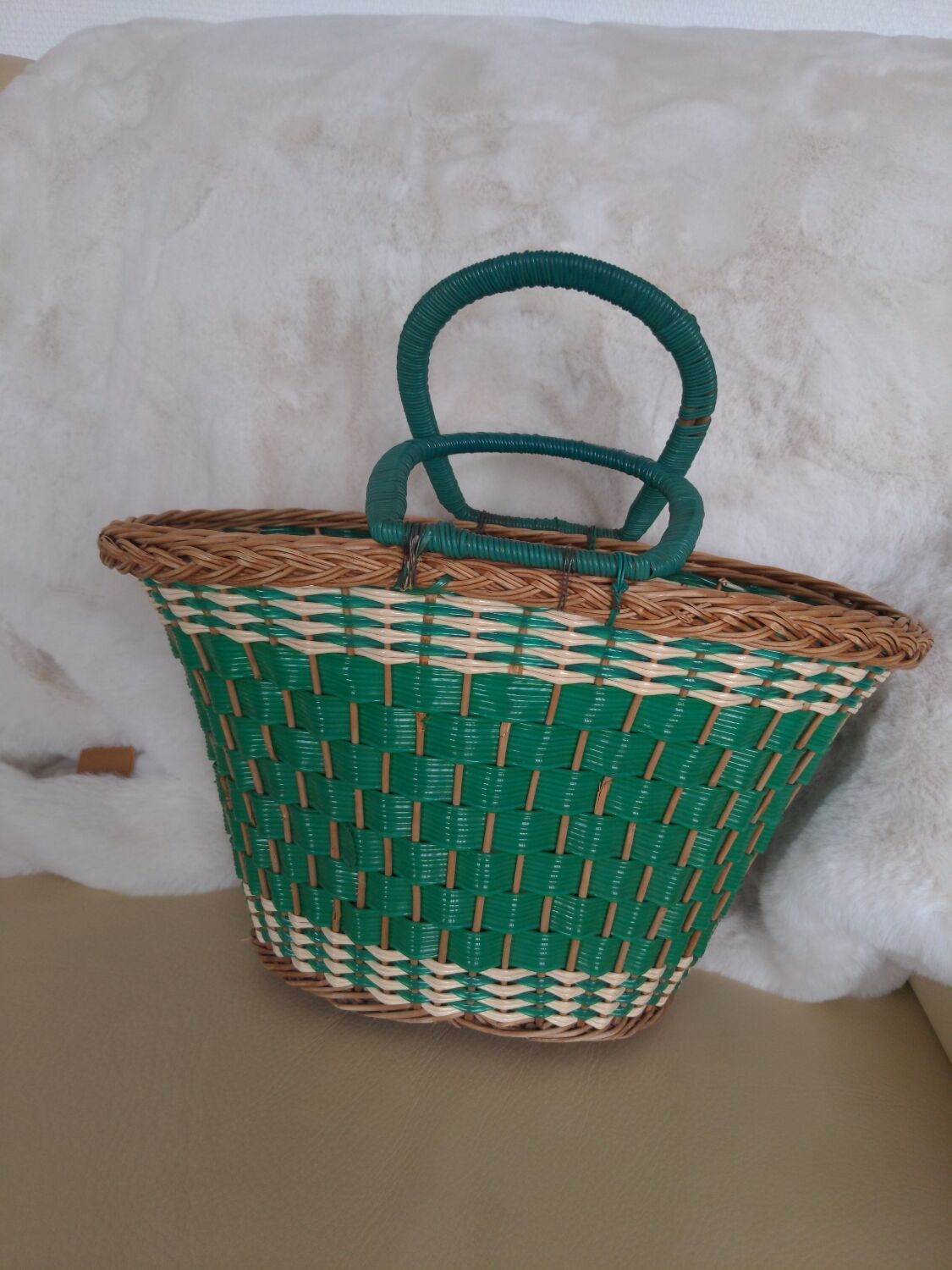 Panier scoubidou