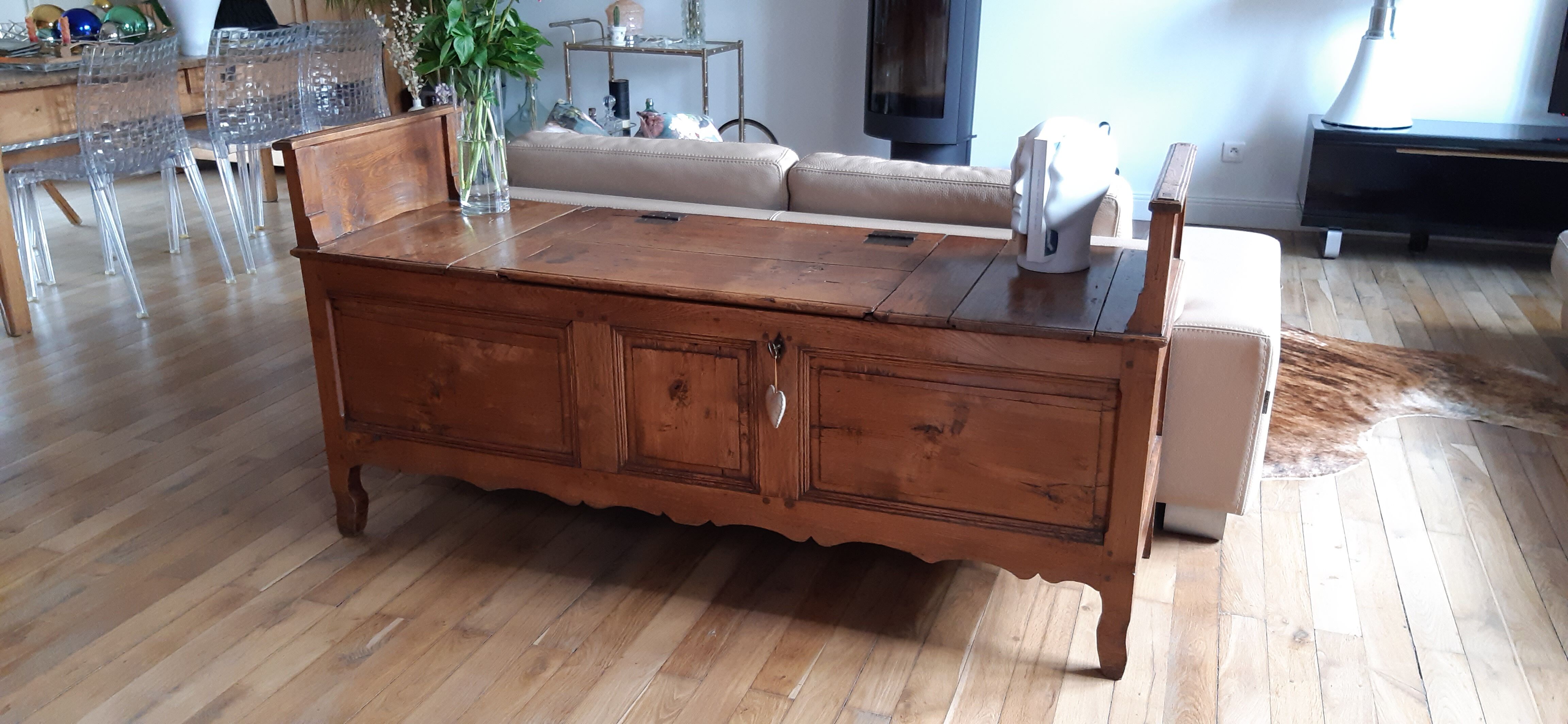 Paire de banc-coffre ou marche bancs début XIXème