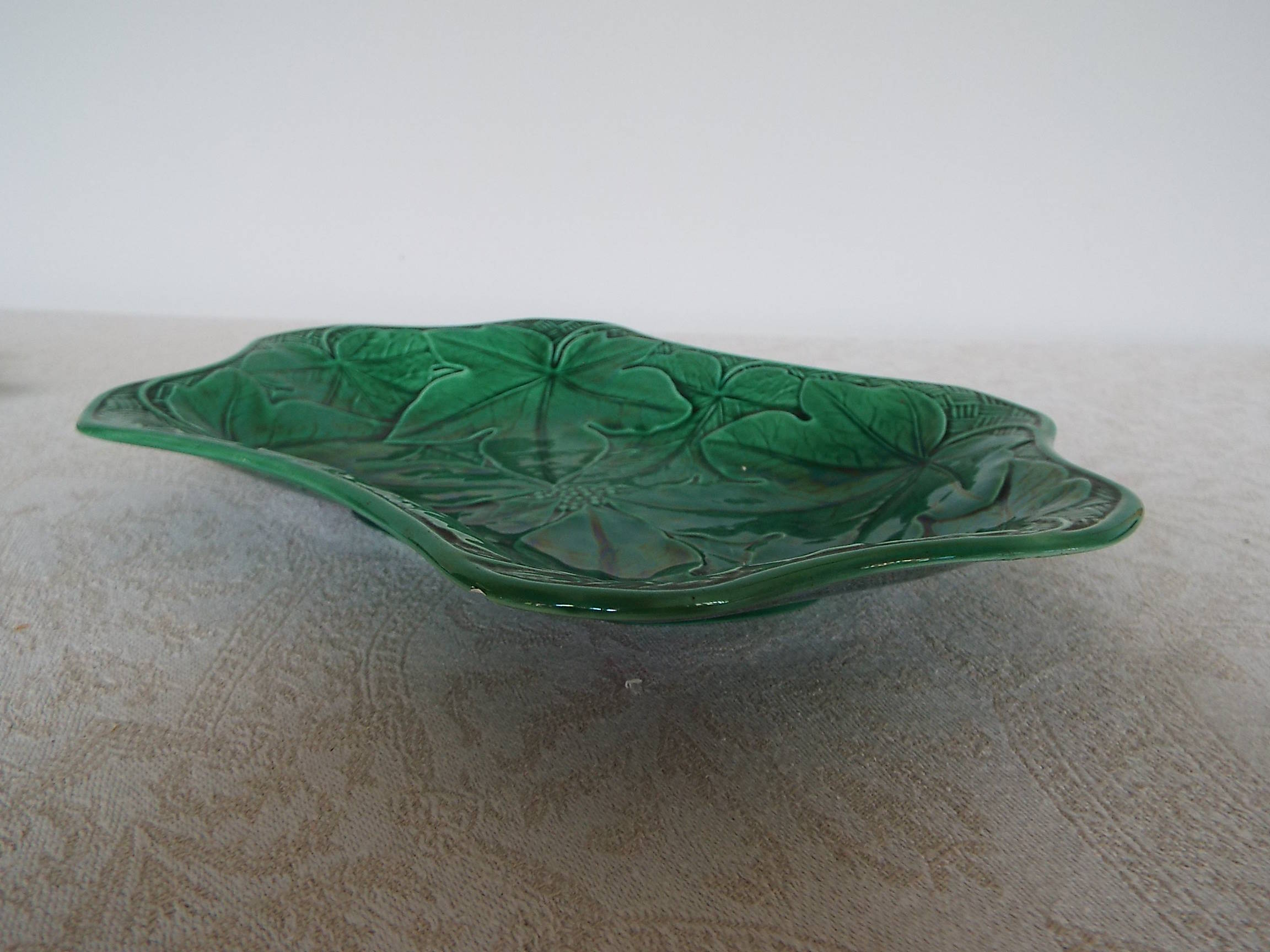 Wedgwood earthenware dish