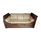 Bench bed