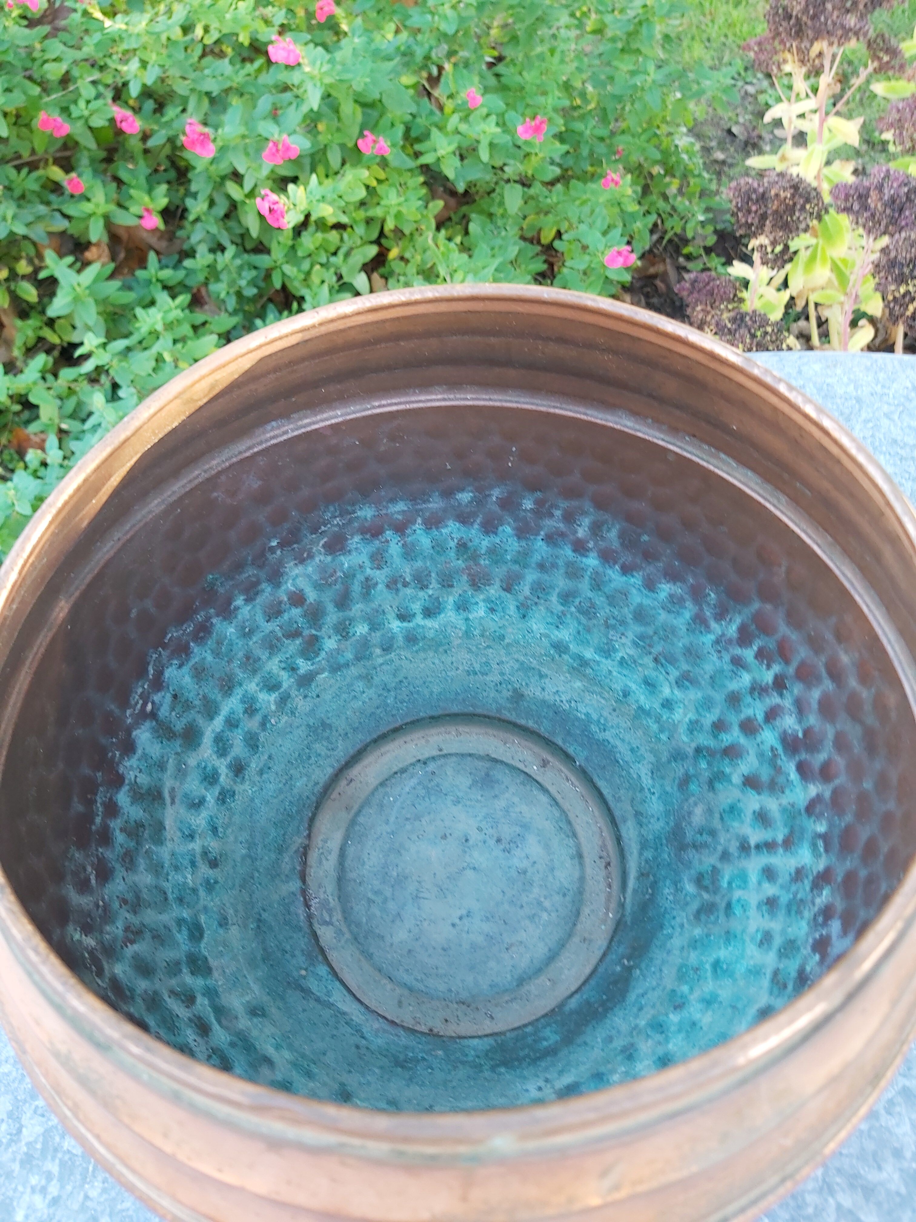 Villedieu copper pot cache