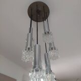 Chandelier, 7-light cascade suspension.