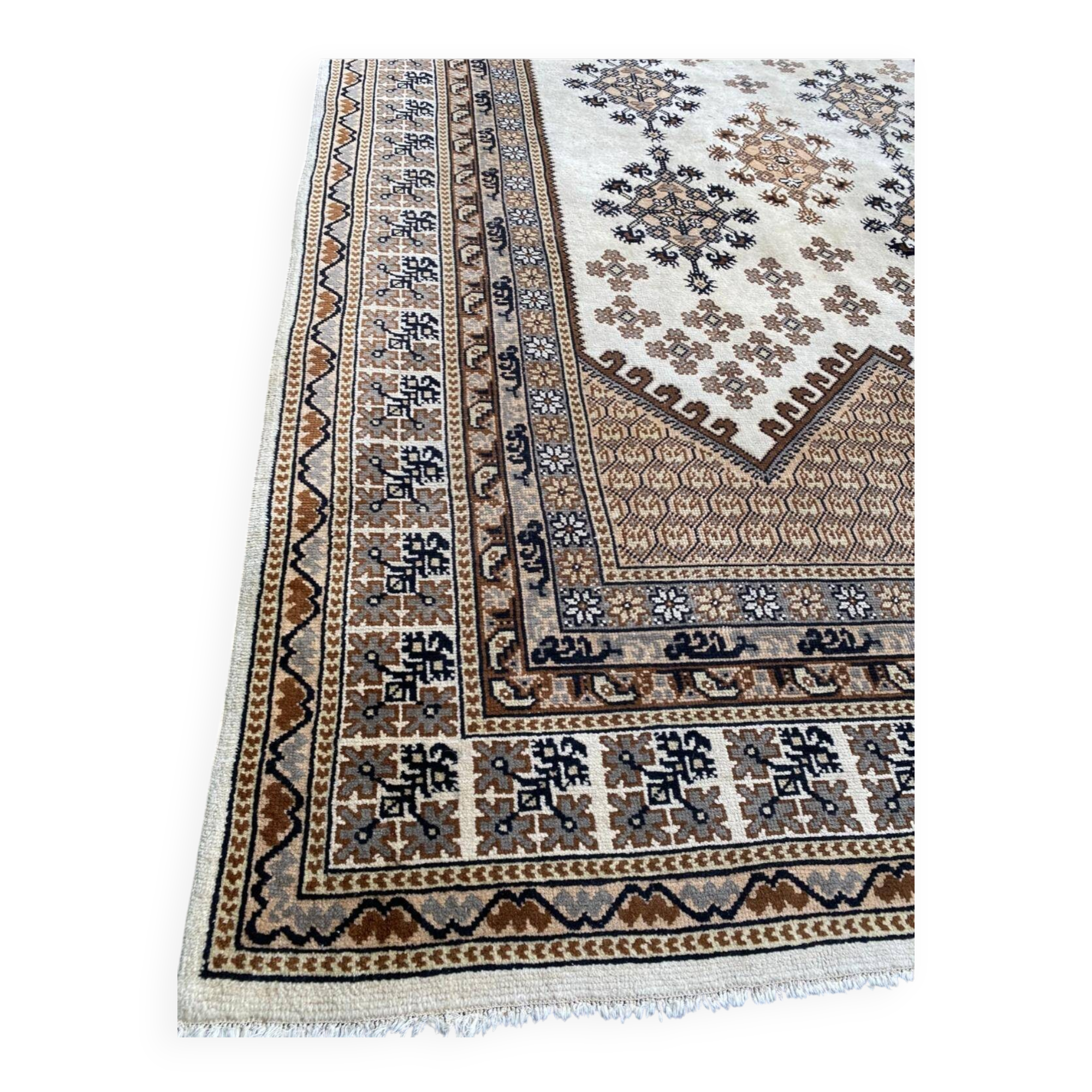 Large Persian rug beige brown wool knotted handmade 250x350cm