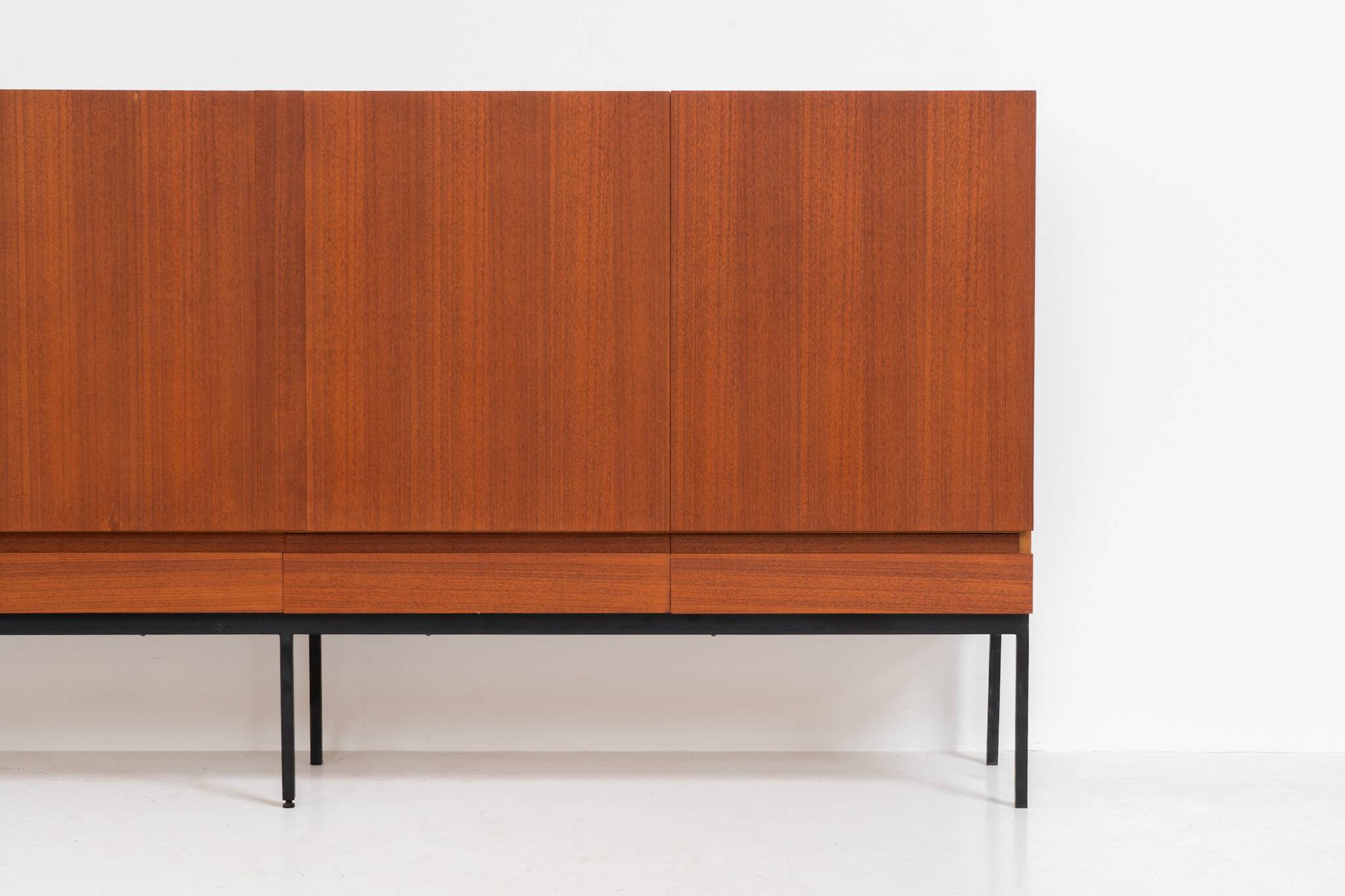 Buffet B60 par Dieter Waeckerlin pour Behr
