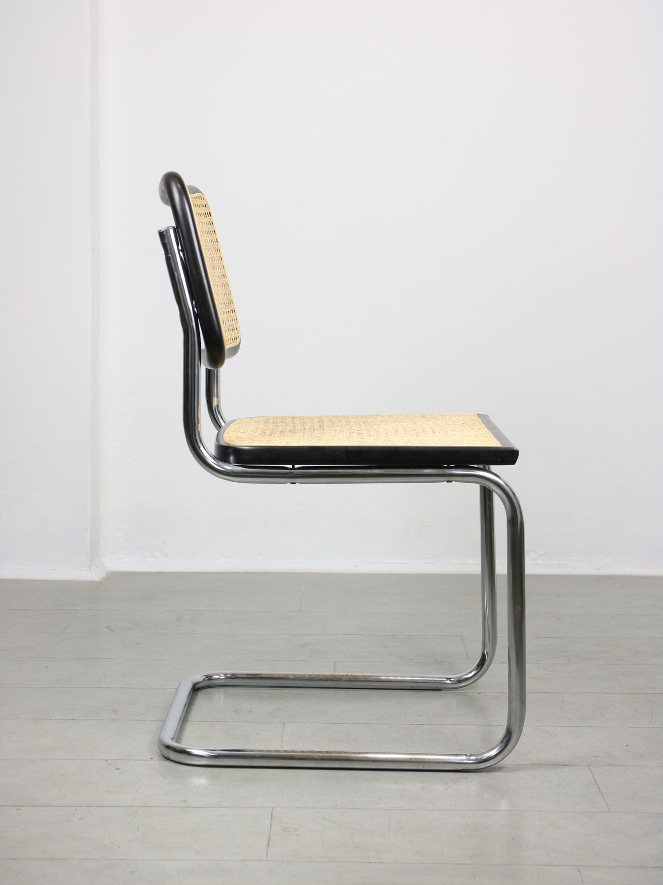 Vintage black B32 Cesca Chair by Marcel Breuer, 80s