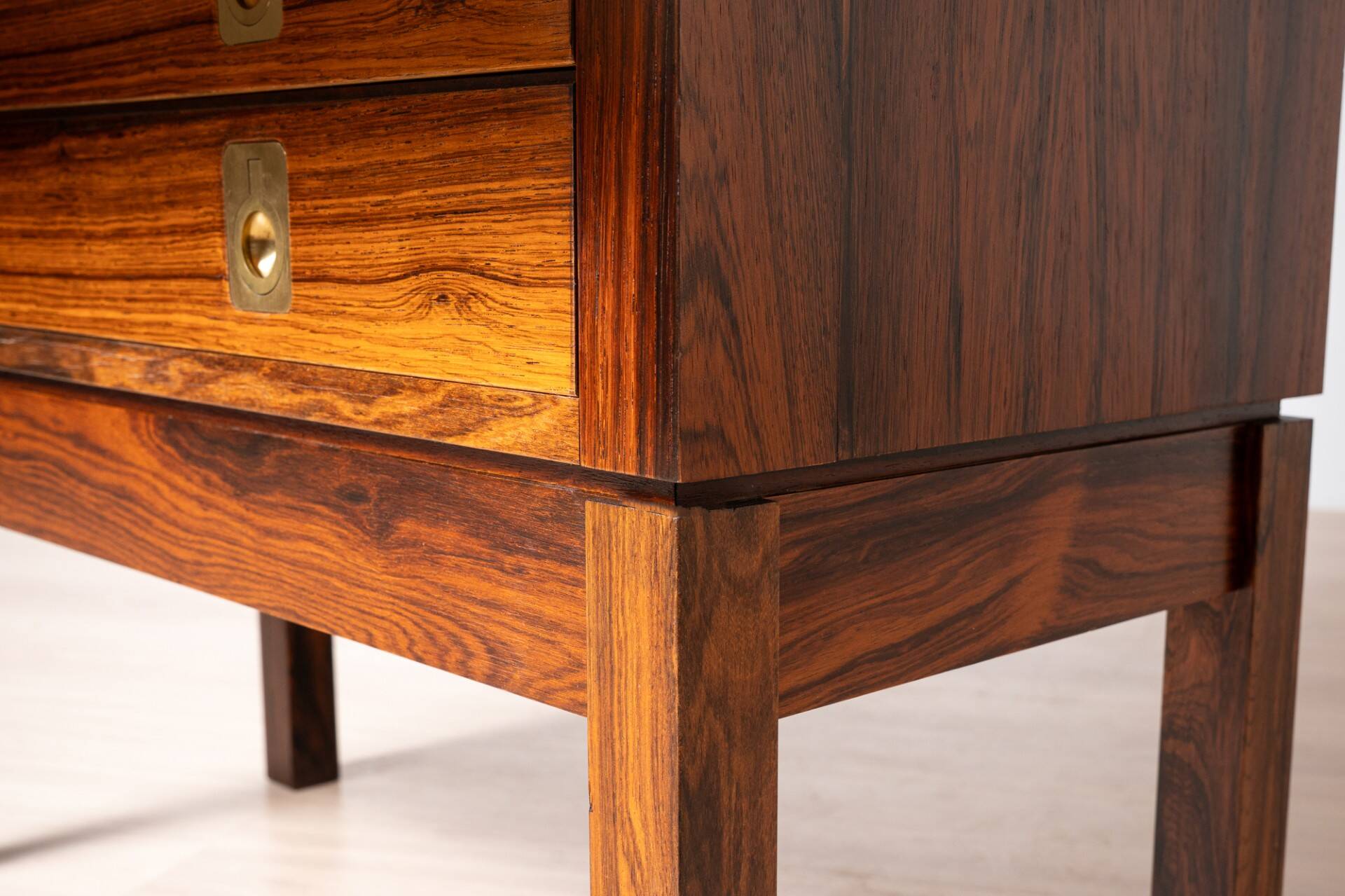 Pair of Vintage Display Cabinets by Bruksbo, Norway, 1960s