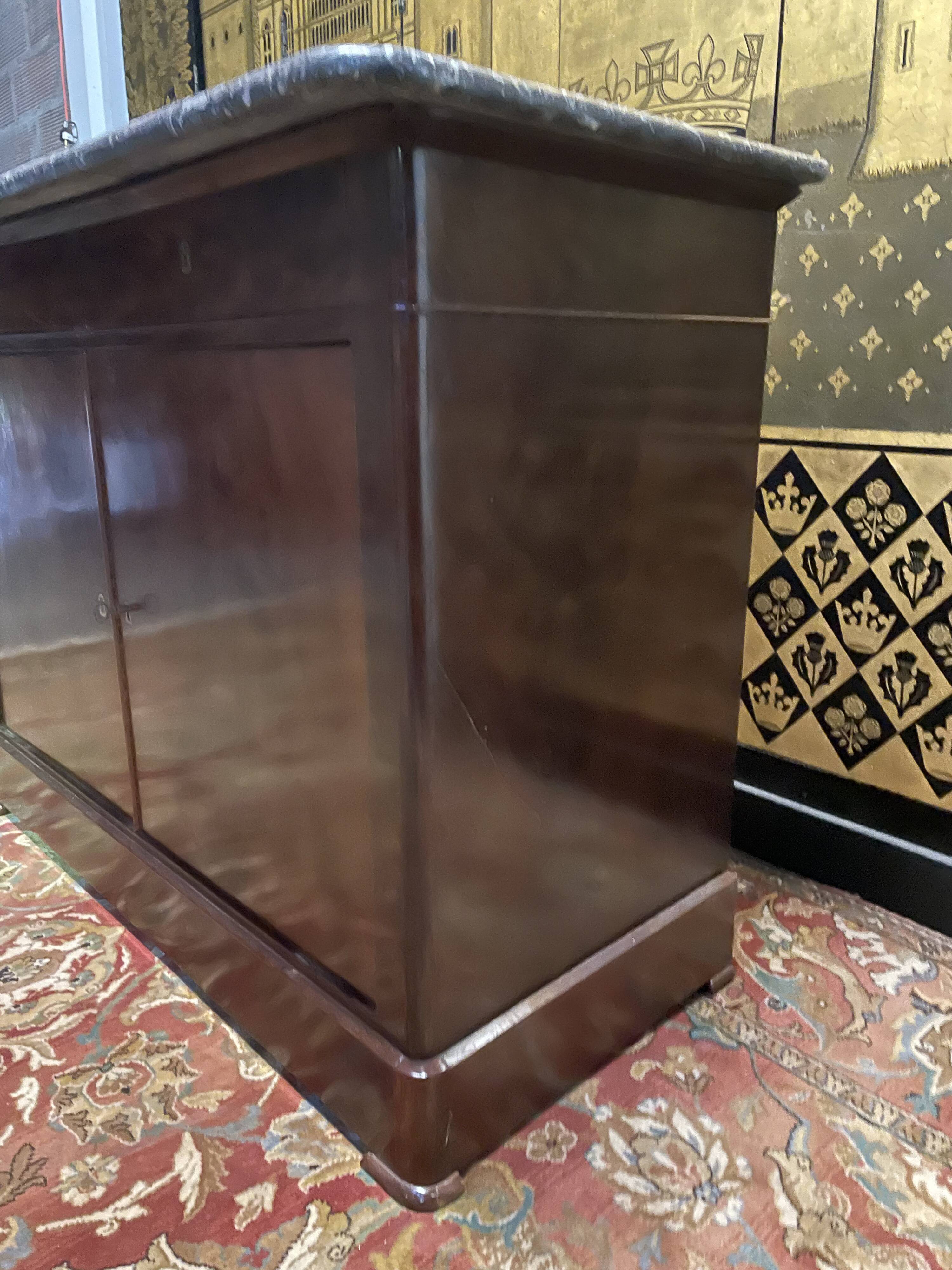Louis Philippe period low sideboard in mahogany