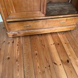Louis Philippe wardrobe