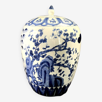 Pot à gingembre en porcelaine, bleu de chine, Kangxi Nian Zhi, début XXème