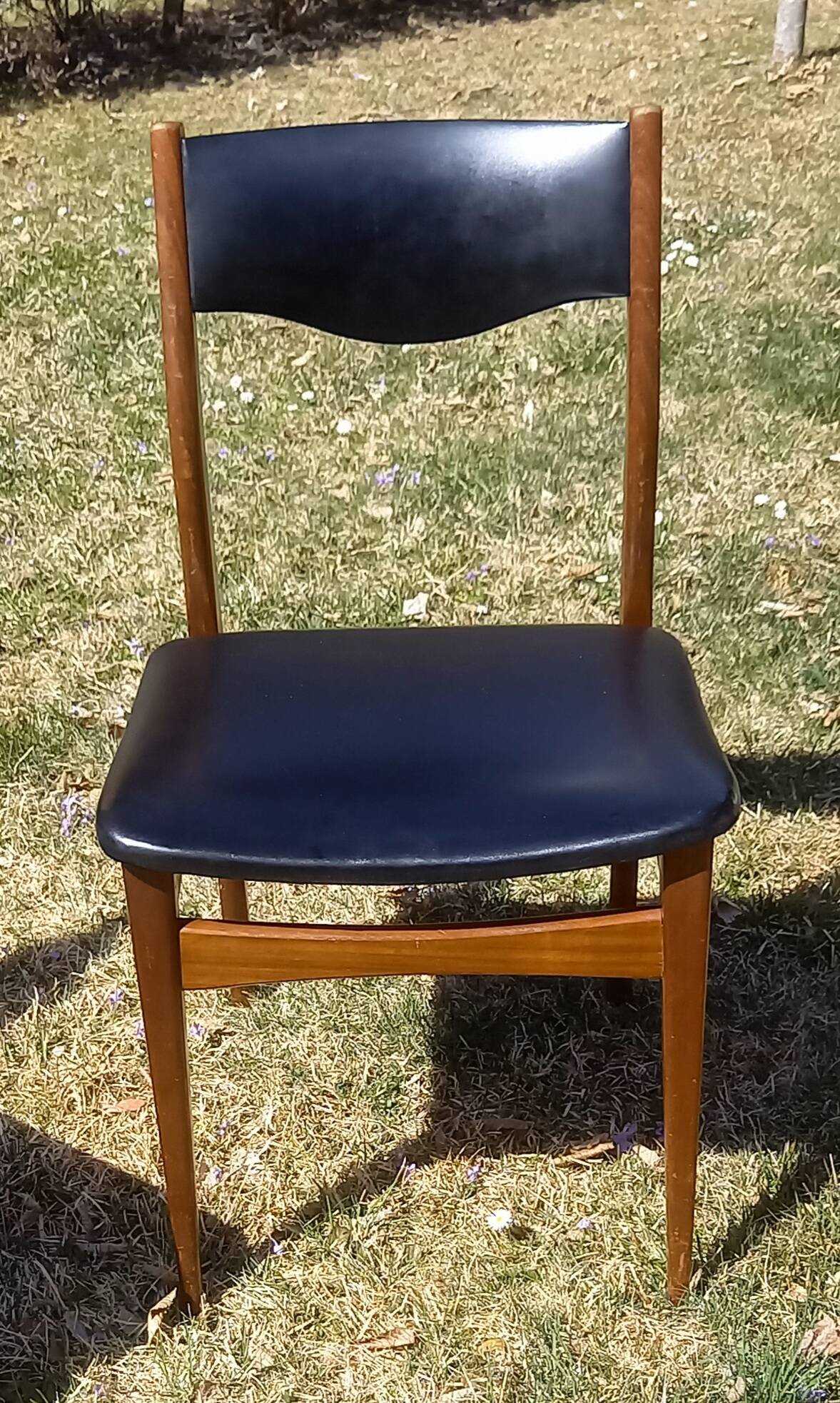 3 Scandinavian-style chairs, NF brand, from the 1950s-60s
