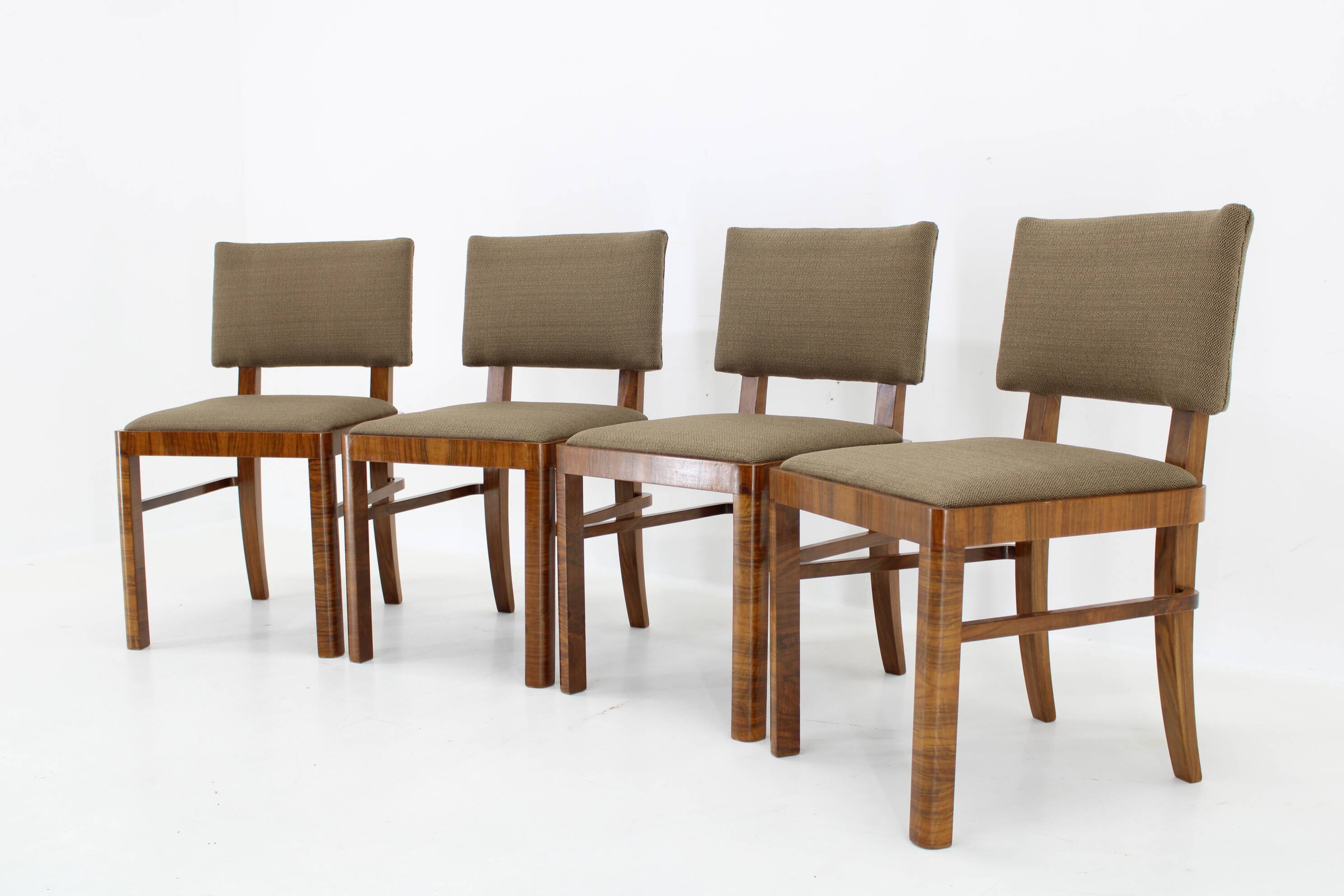 1930s Set of Four Restored Art Deco Dininng Chairs, Czechoslovakia