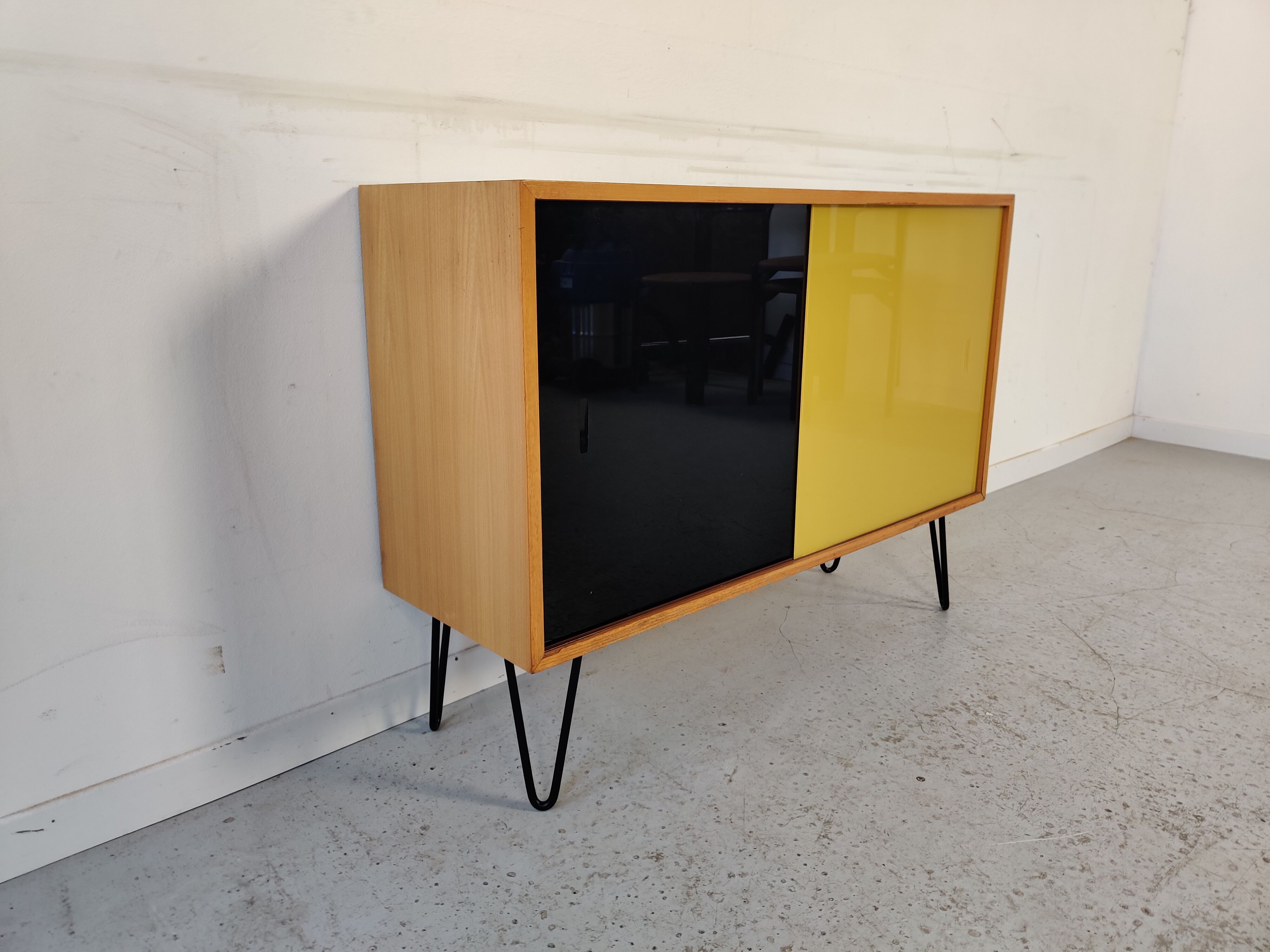 Scandinavian enfilade vintage showcase, 60s