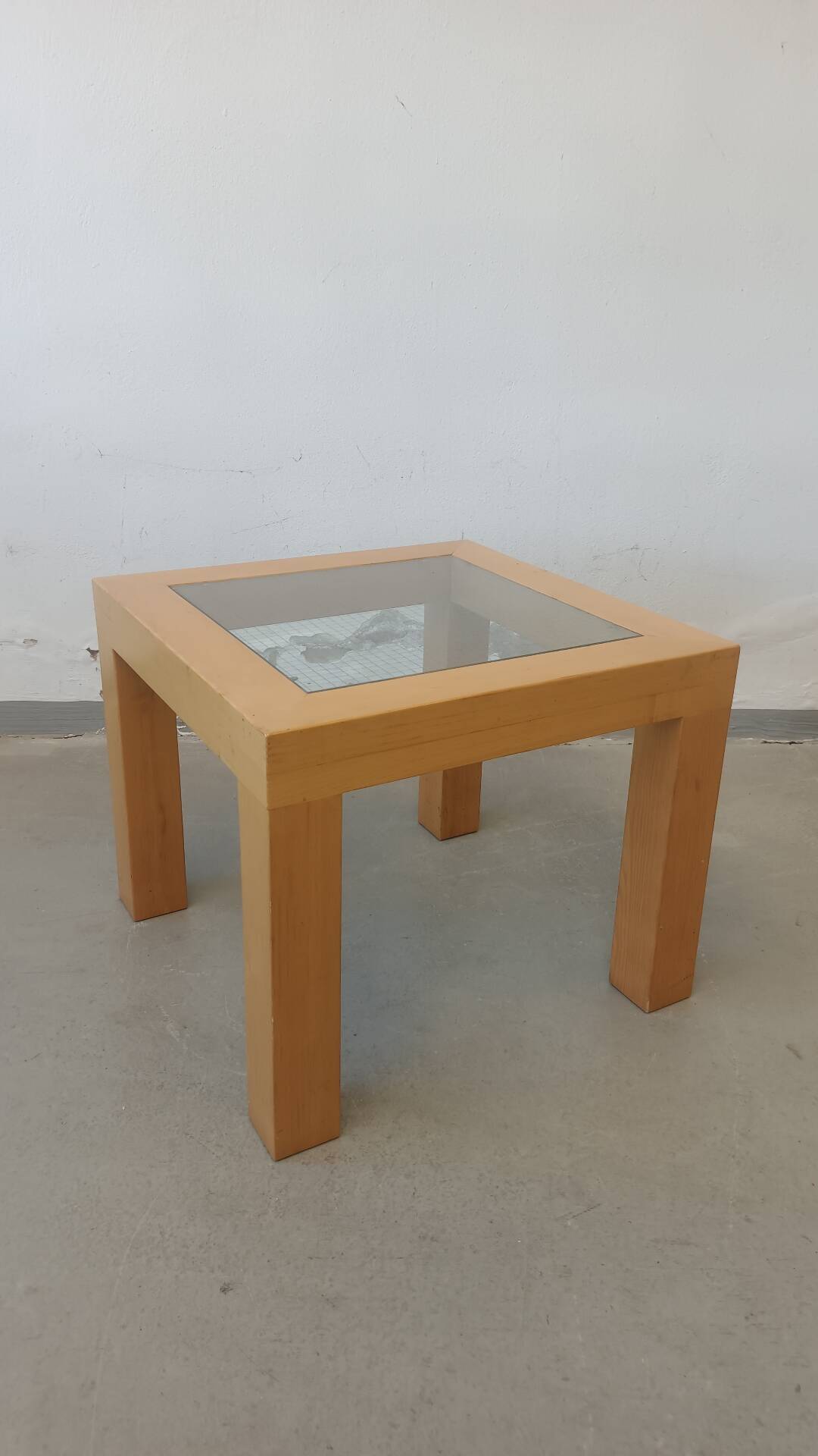 Cubic side table